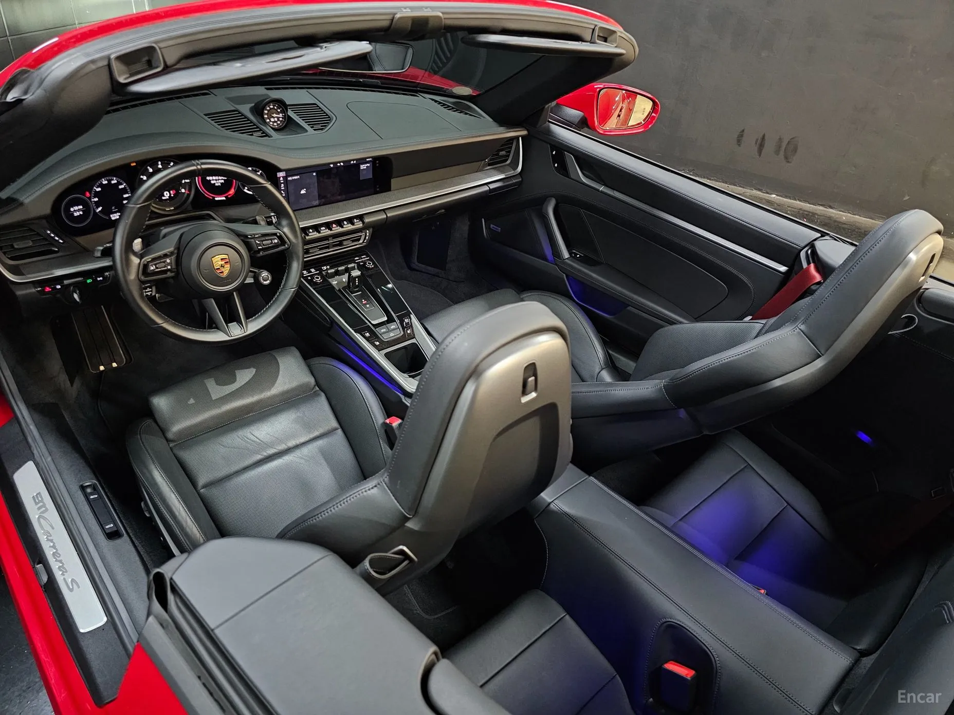 Porsche 911 (992) превью 14