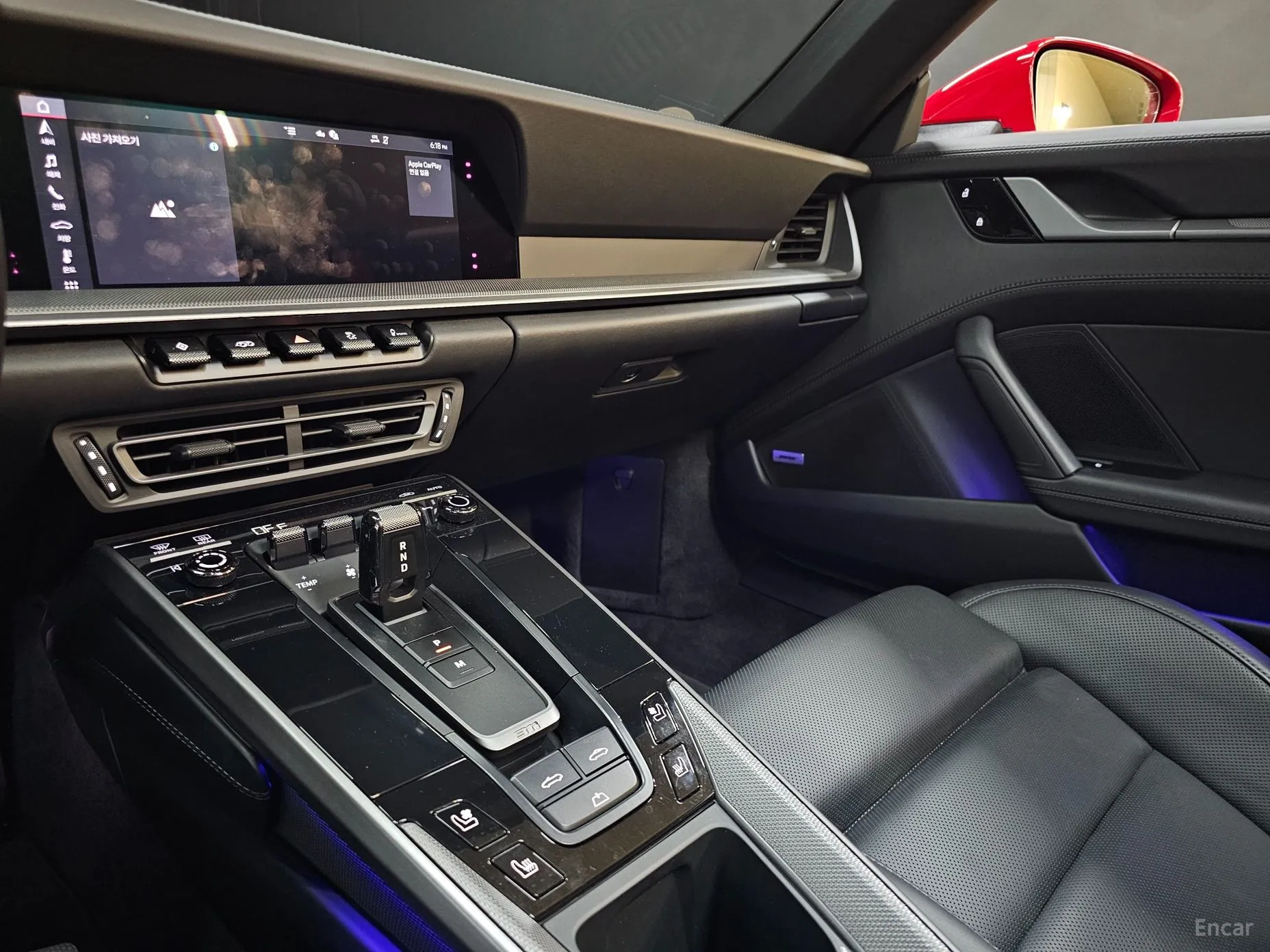 Porsche 911 (992) превью 16