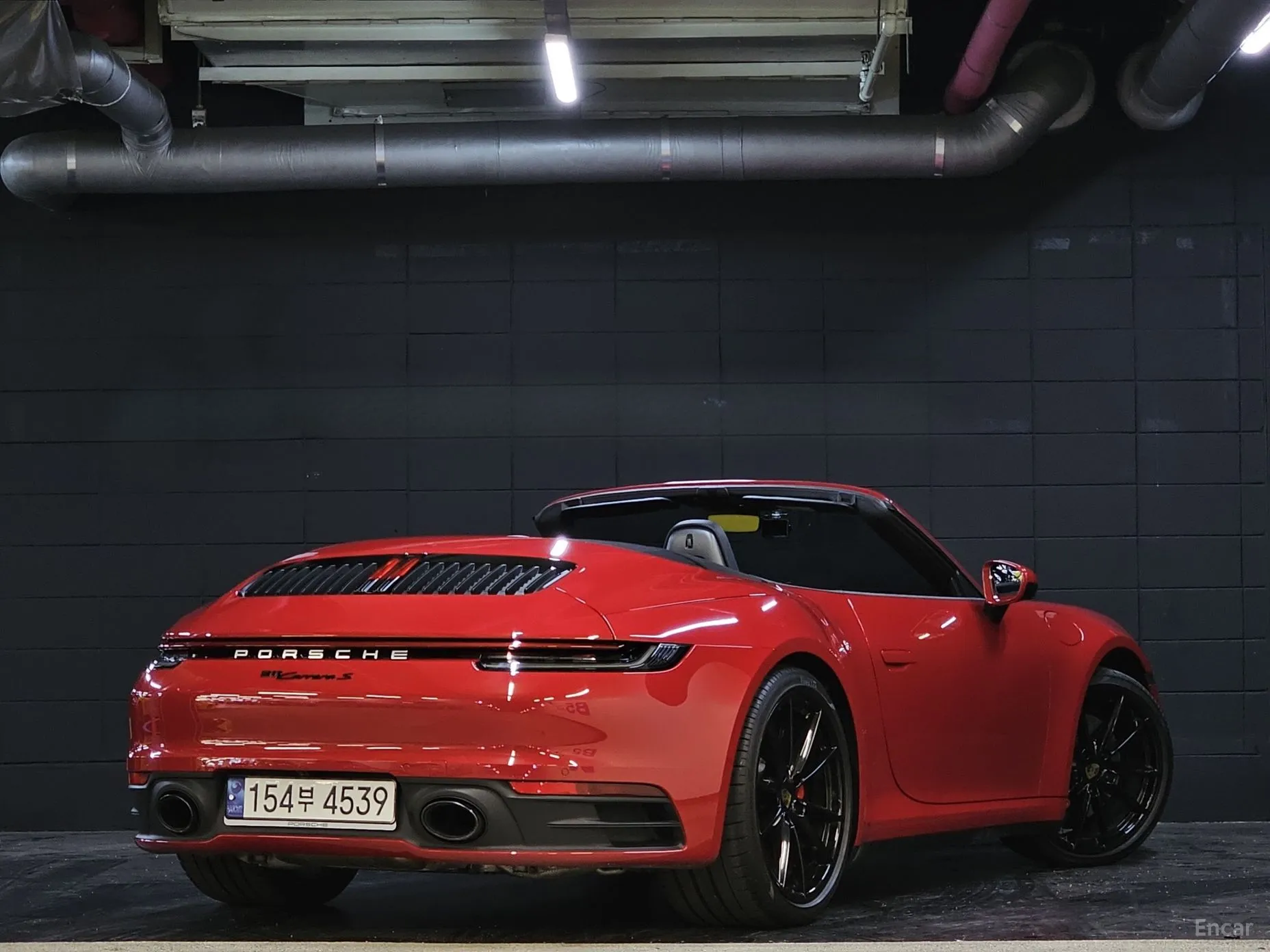 Porsche 911 (992) превью 4