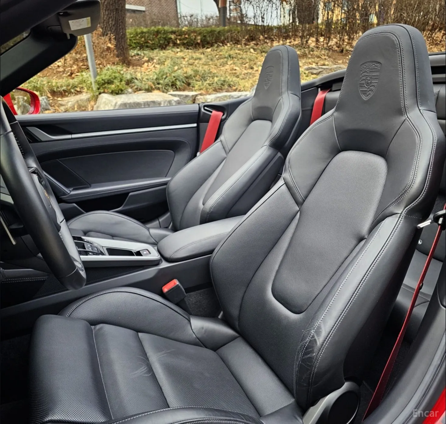 Porsche 911 (992) превью 9
