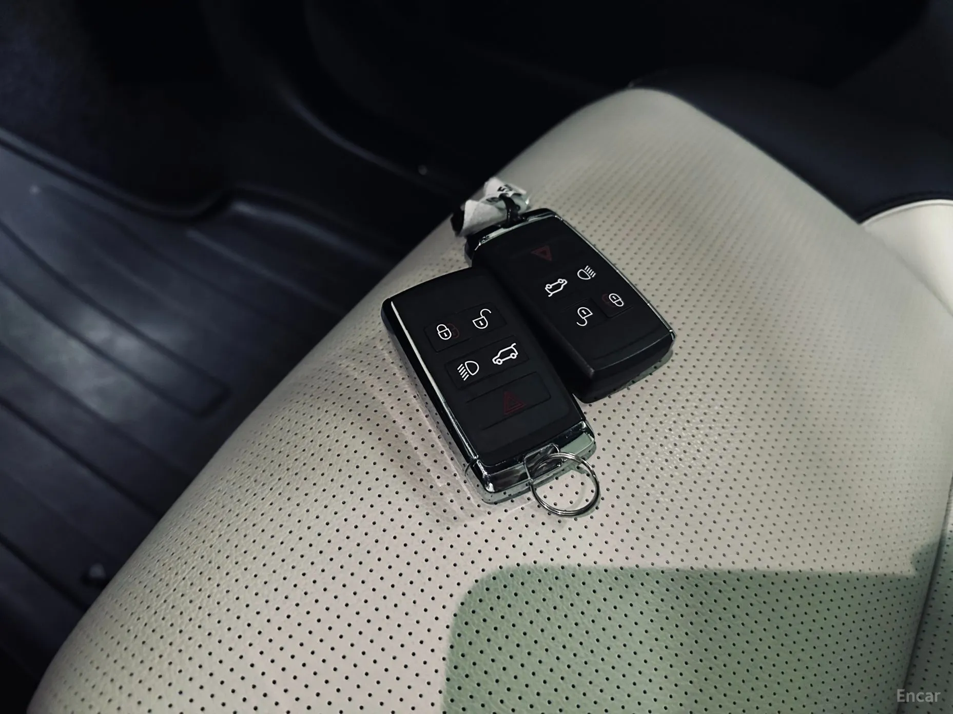 Land Rover Discovery Sports превью 16