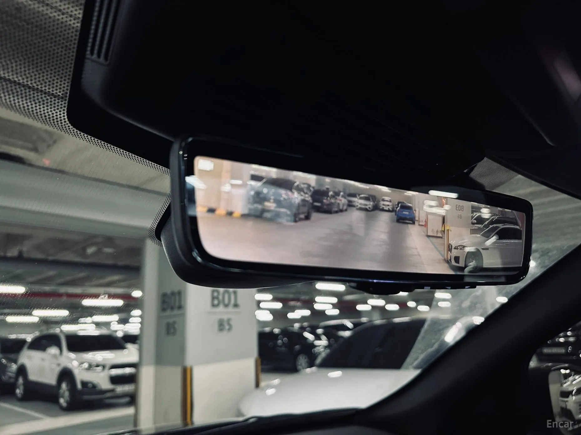 Land Rover Discovery Sports превью 15