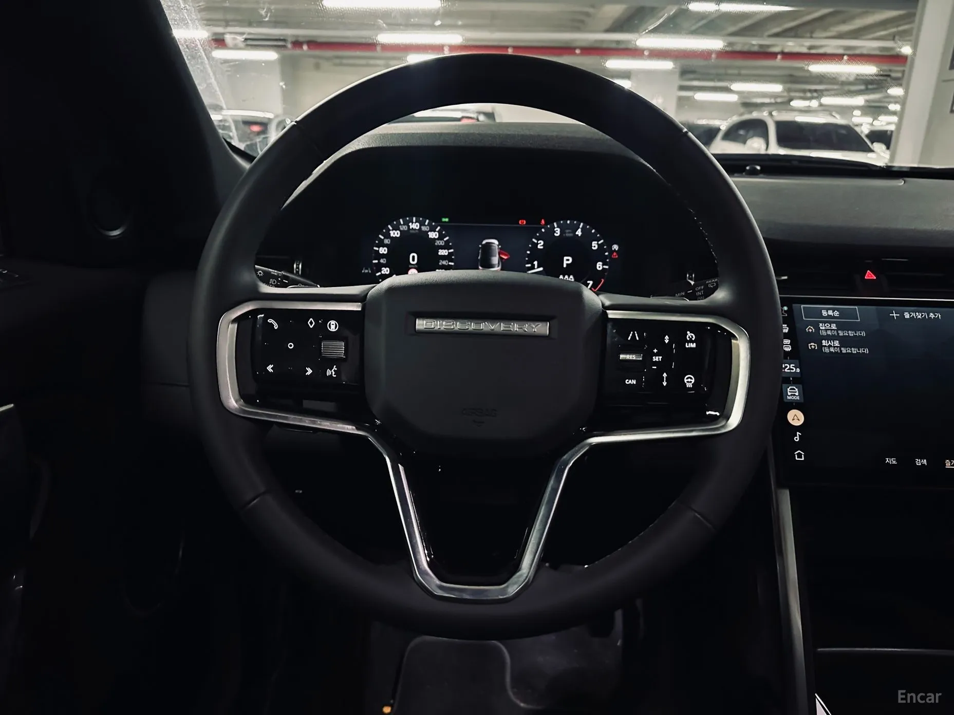 Land Rover Discovery Sports превью 6
