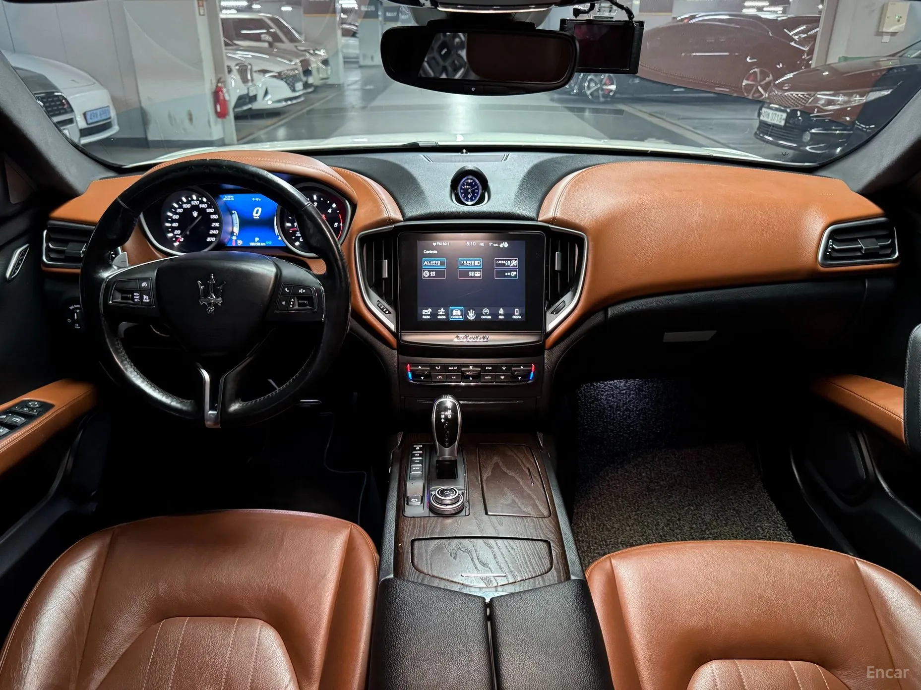 Maserati Ghibli превью 7