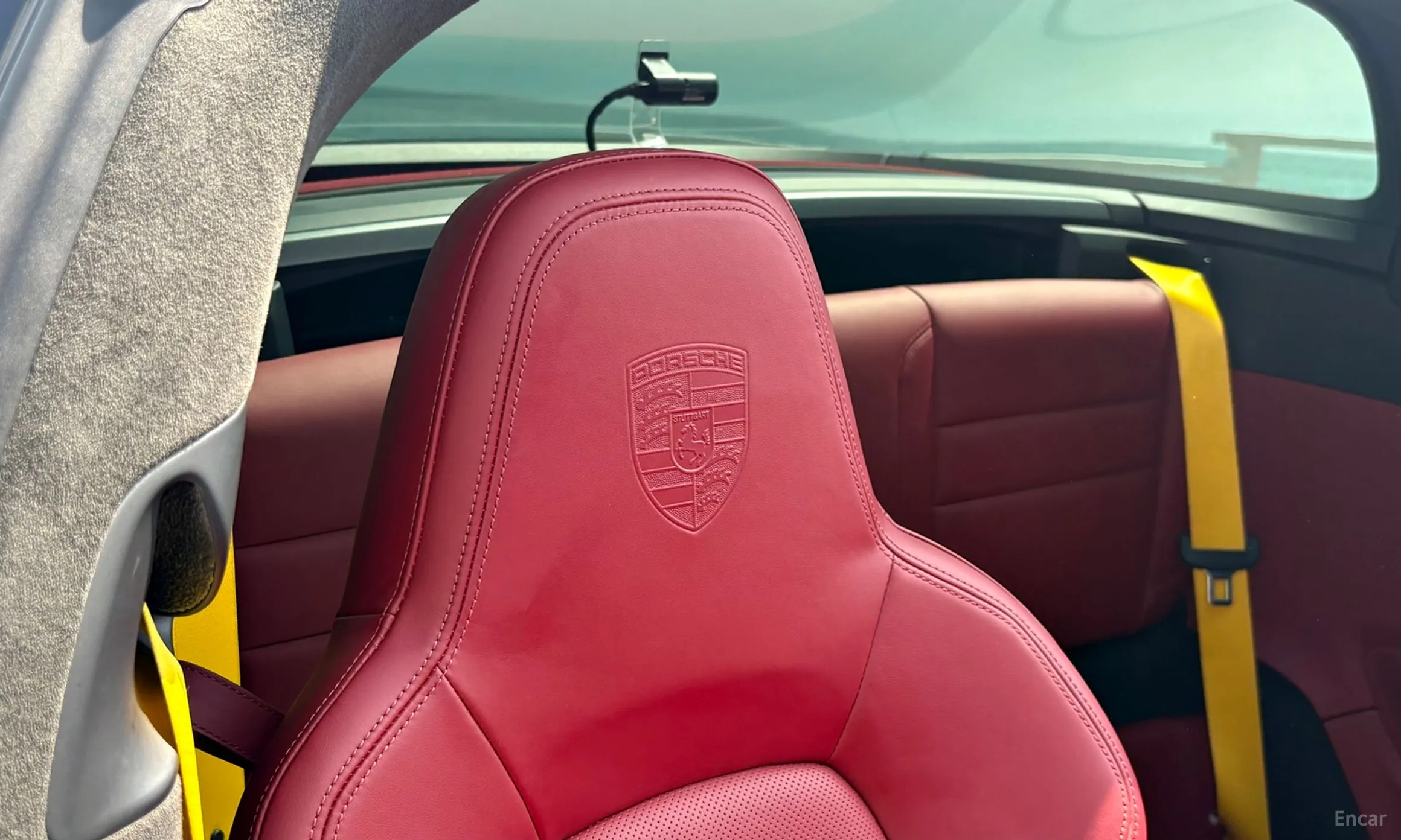 Porsche 911 (992) превью 14