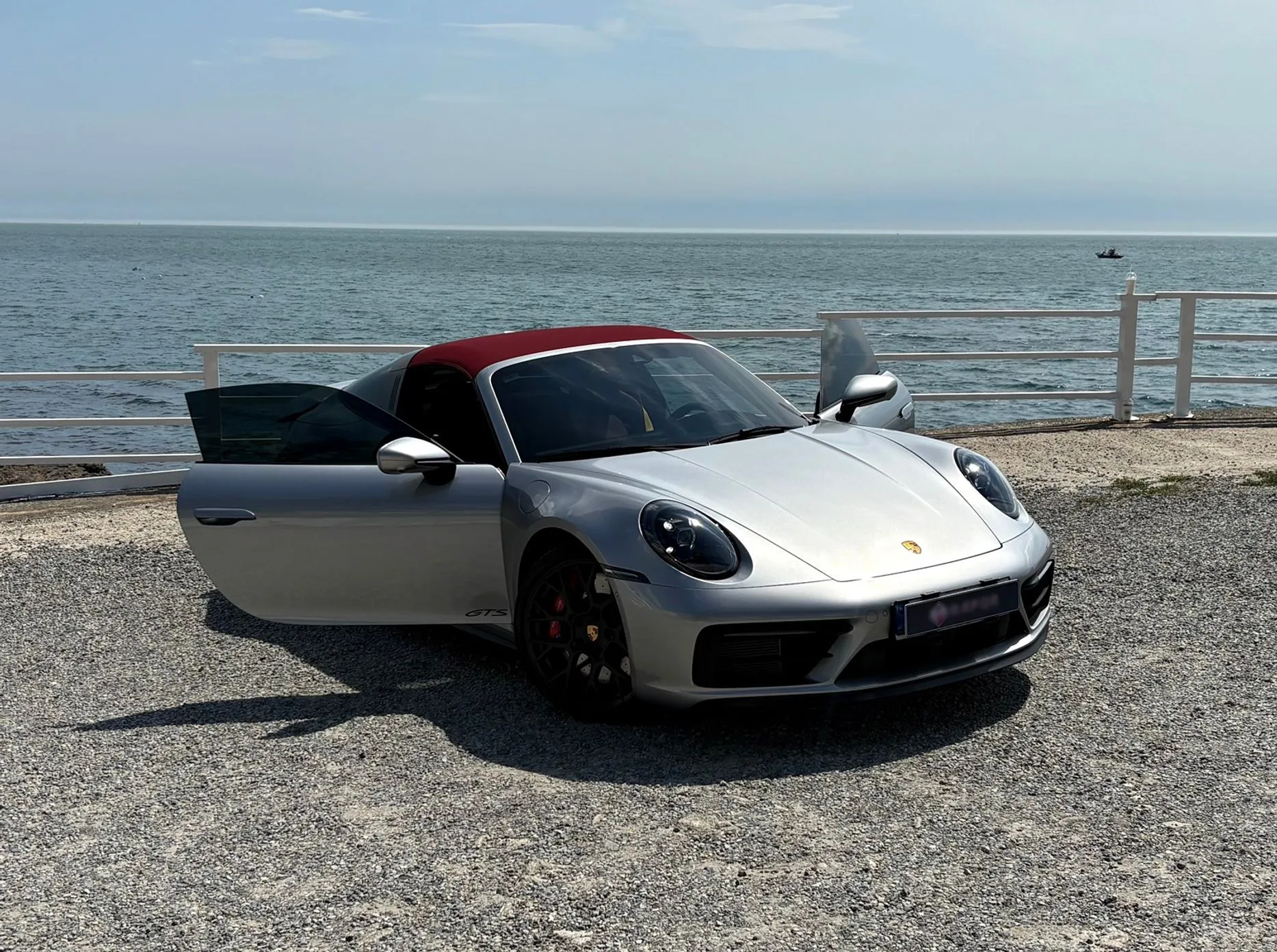 Porsche 911 (992) превью 7