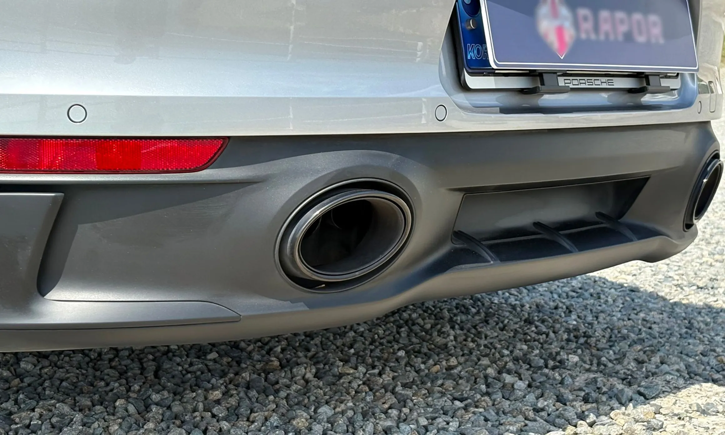 Porsche 911 (992) превью 9