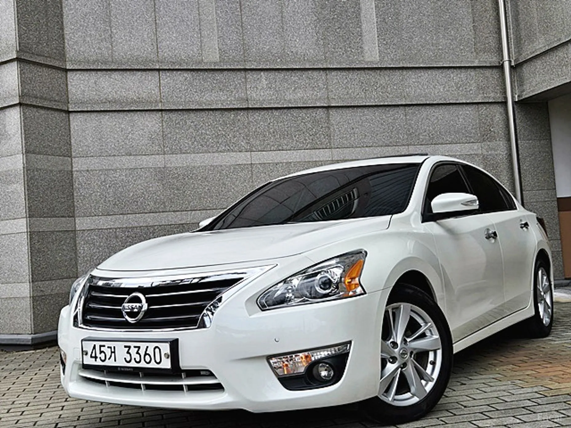 Nissan Altima превью 5