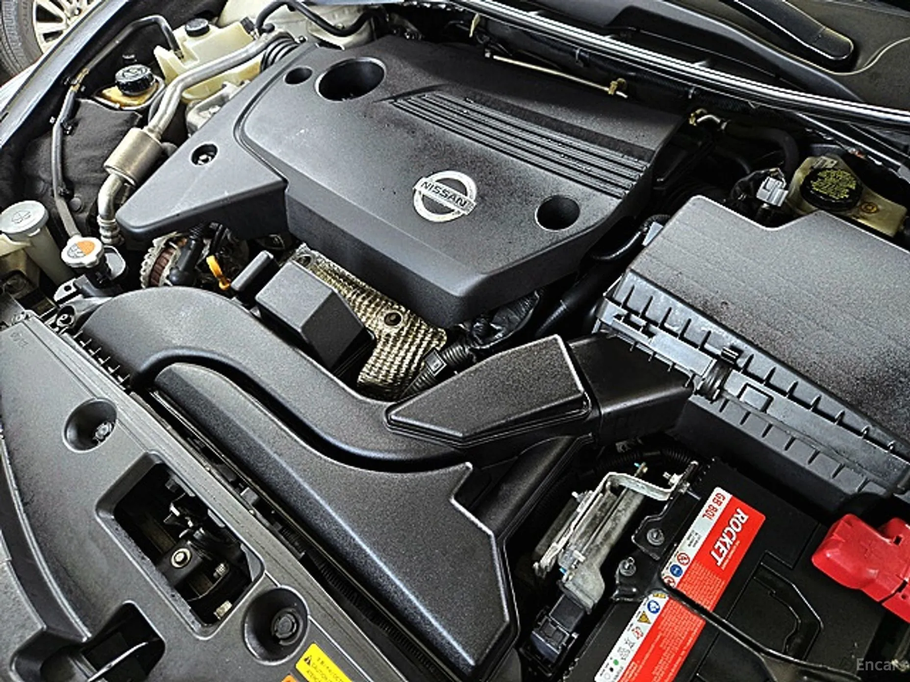 Nissan Altima превью 6