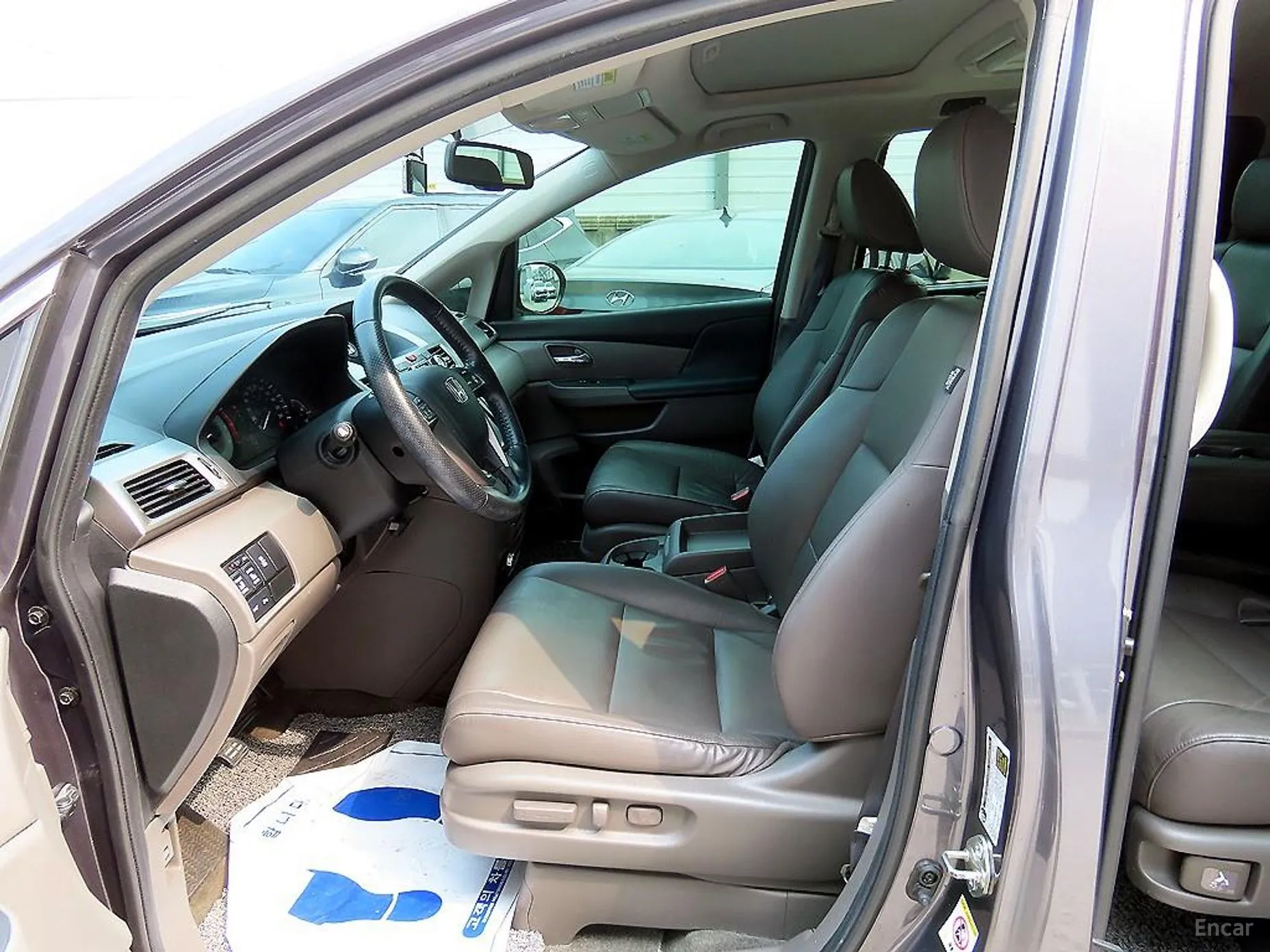 Honda Odyssey превью 5