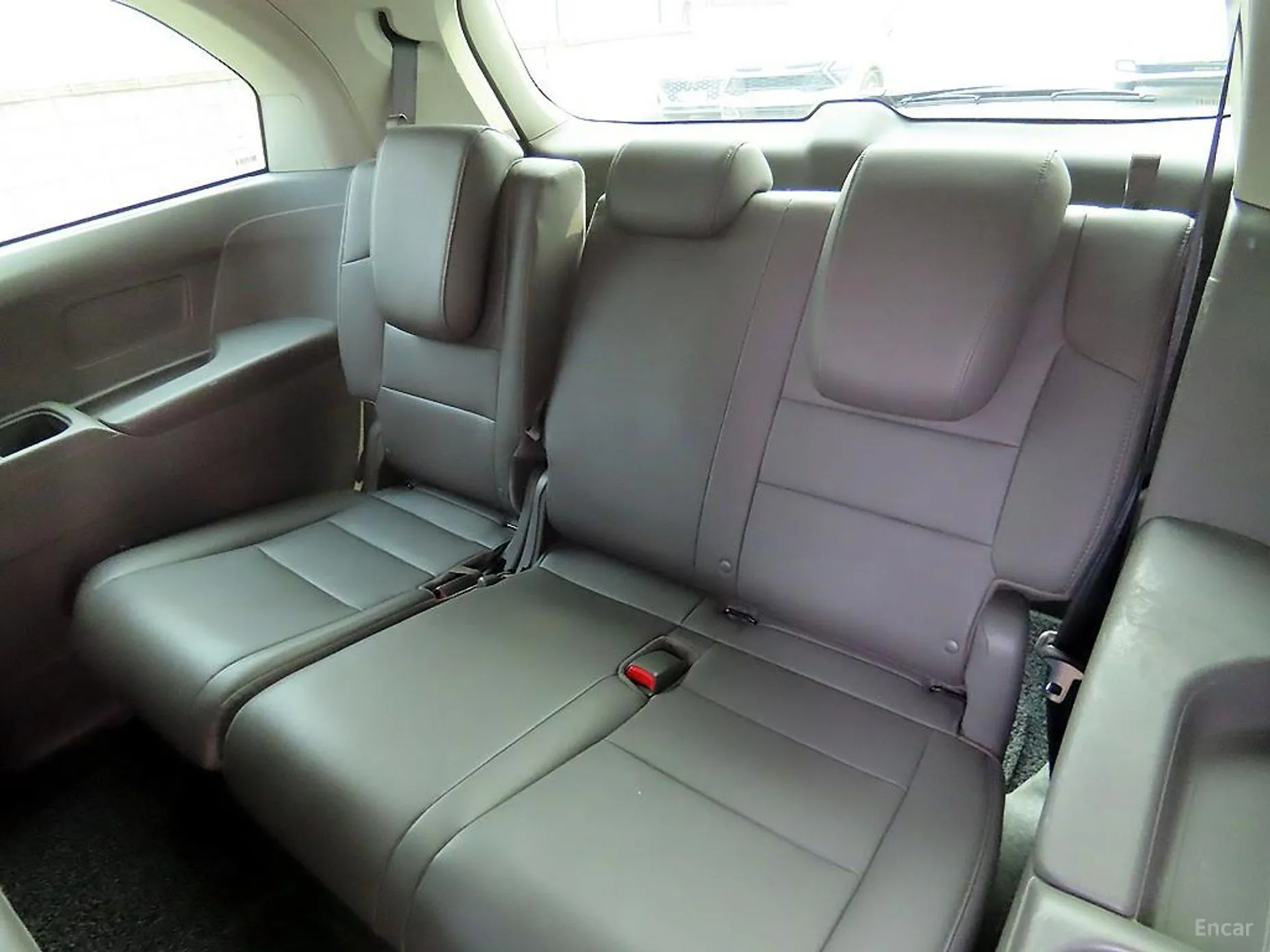 Honda Odyssey превью 7