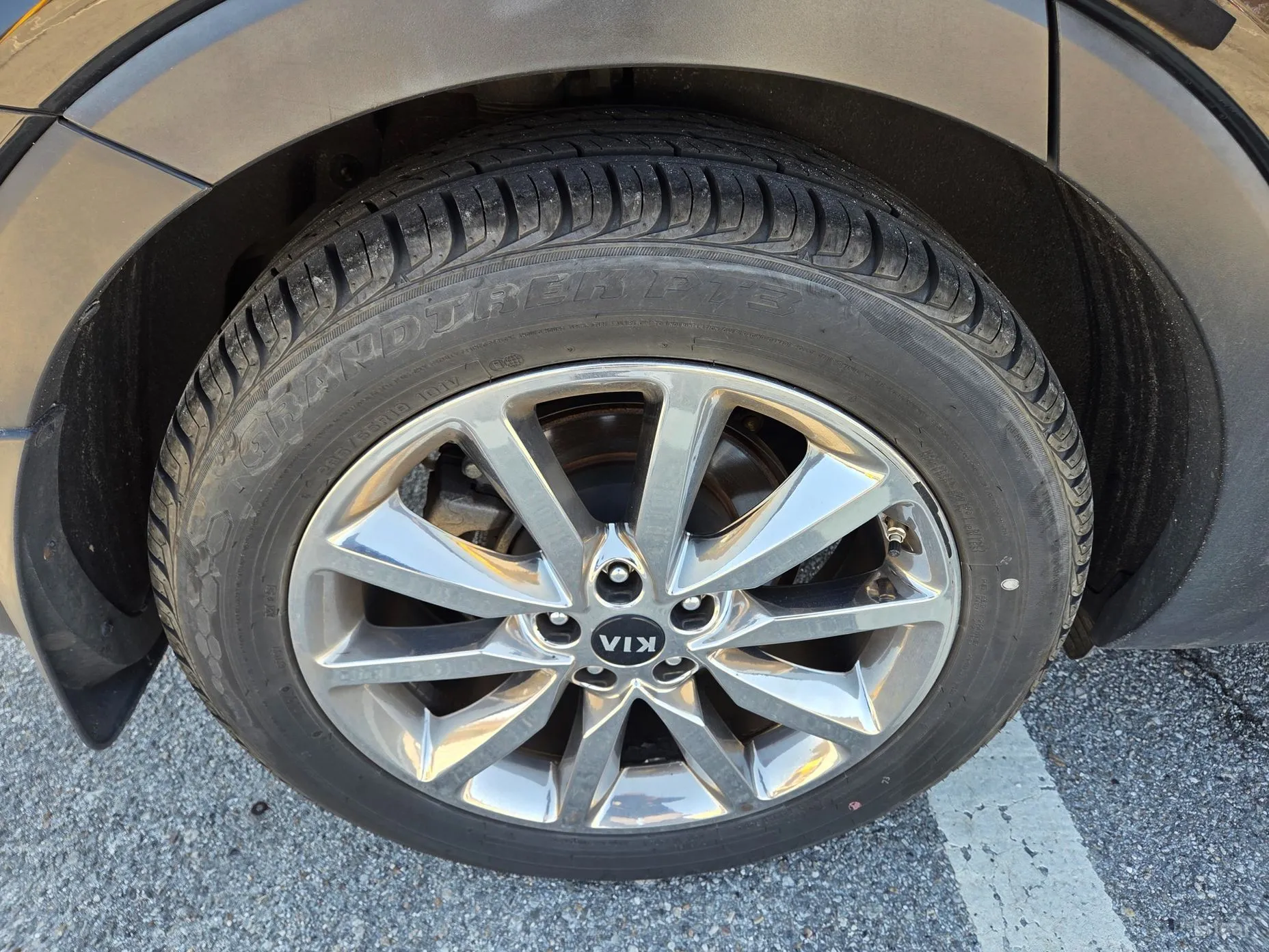 Kia Sorento превью 20