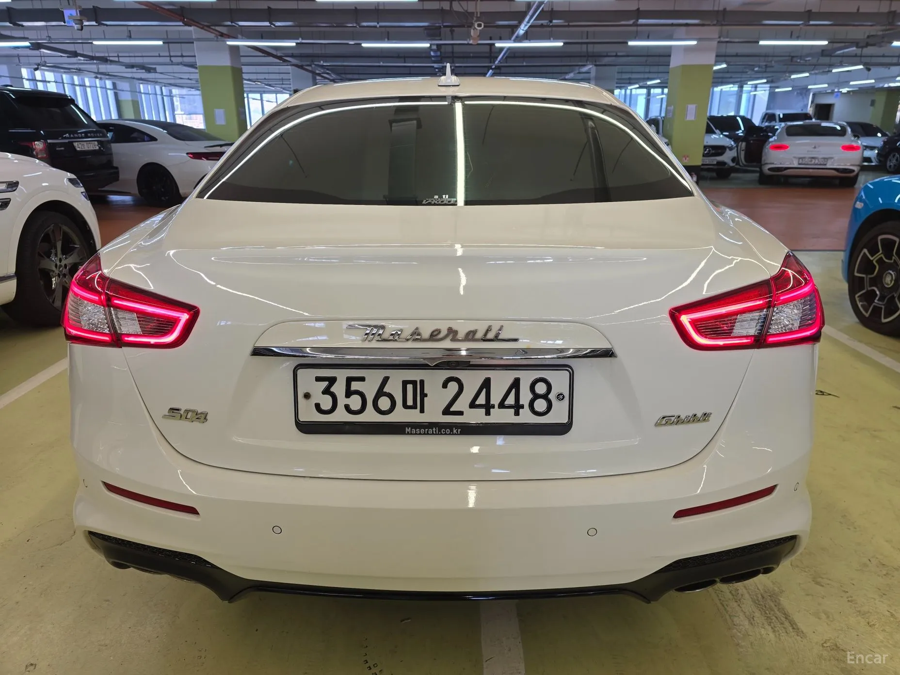Maserati Ghibli превью 4