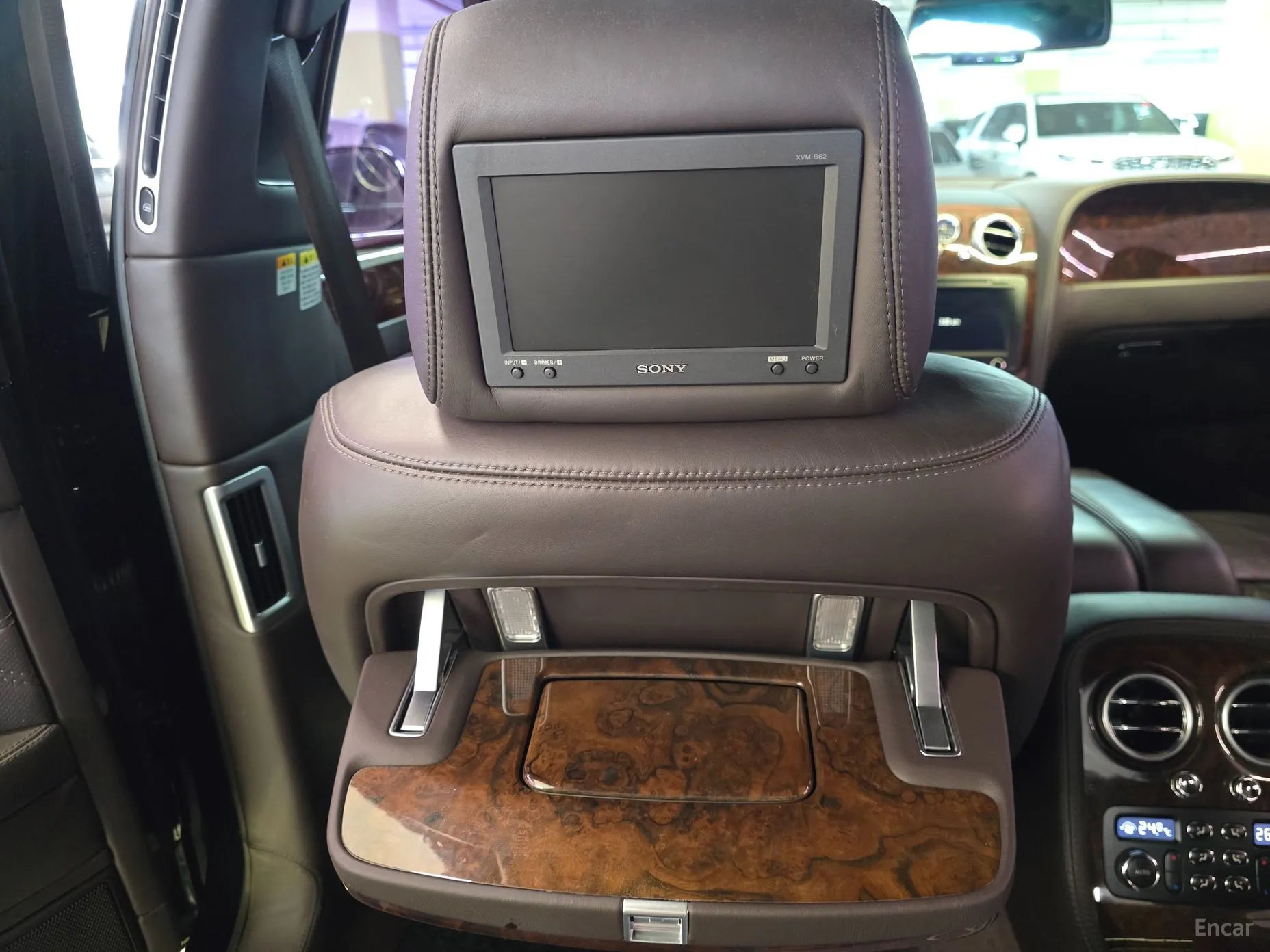 Bentley Flying Spur Gen 1 превью 19