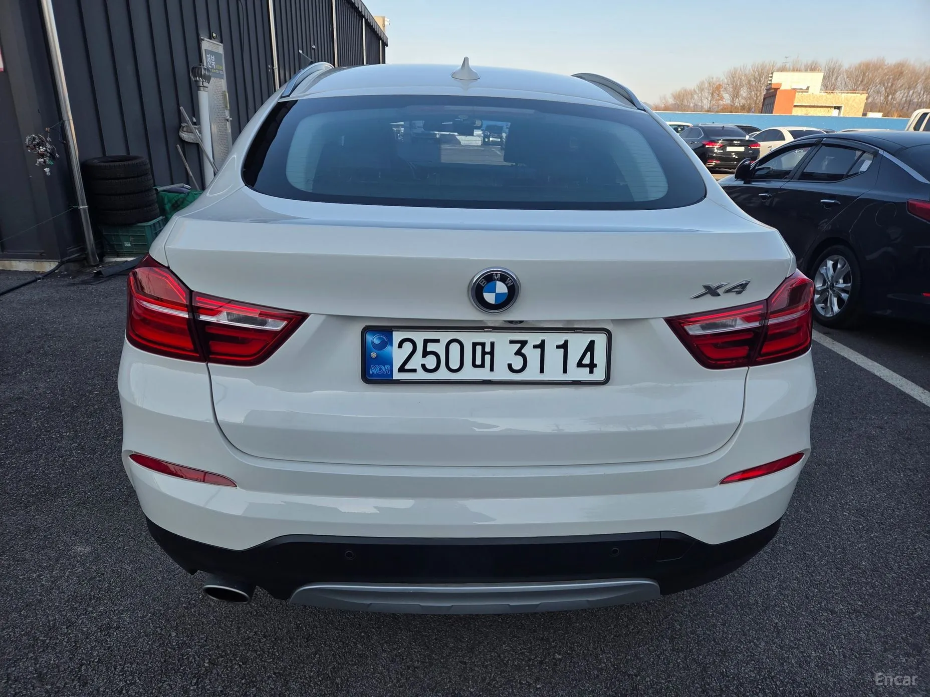 BMW X4 (F26) превью 7
