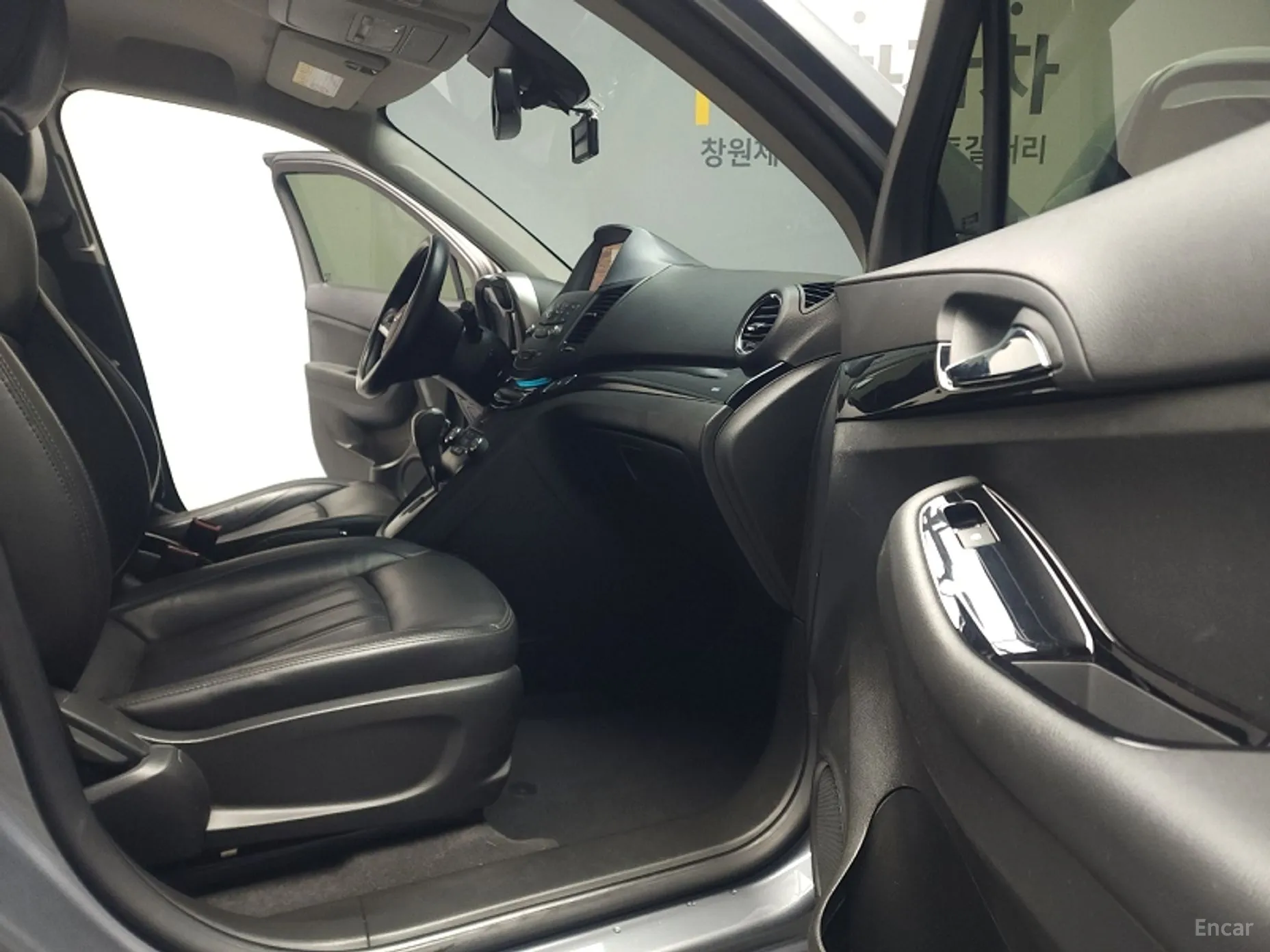 Chevrolet (GM Daewoo) Orlando превью 12