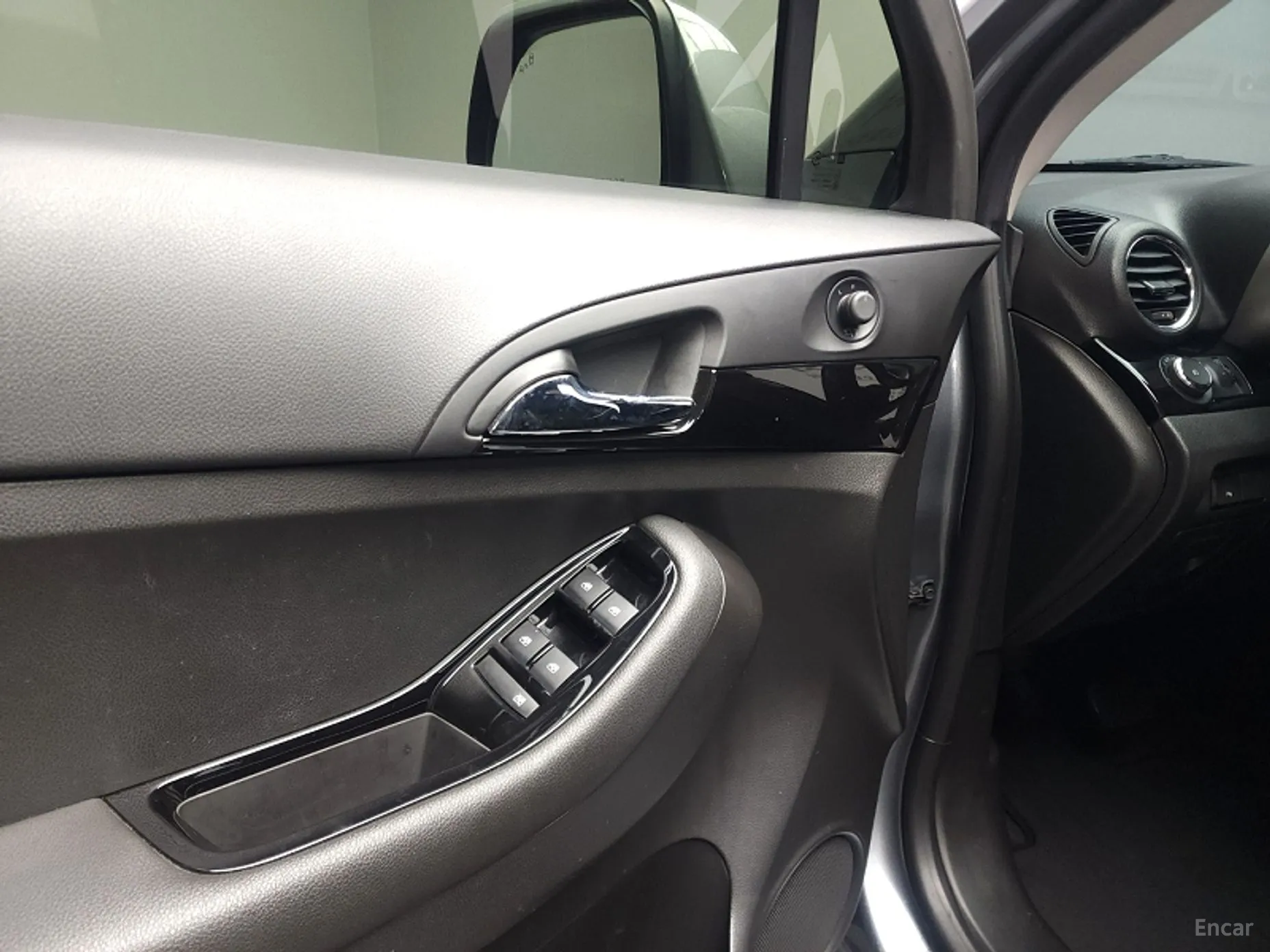 Chevrolet (GM Daewoo) Orlando превью 7