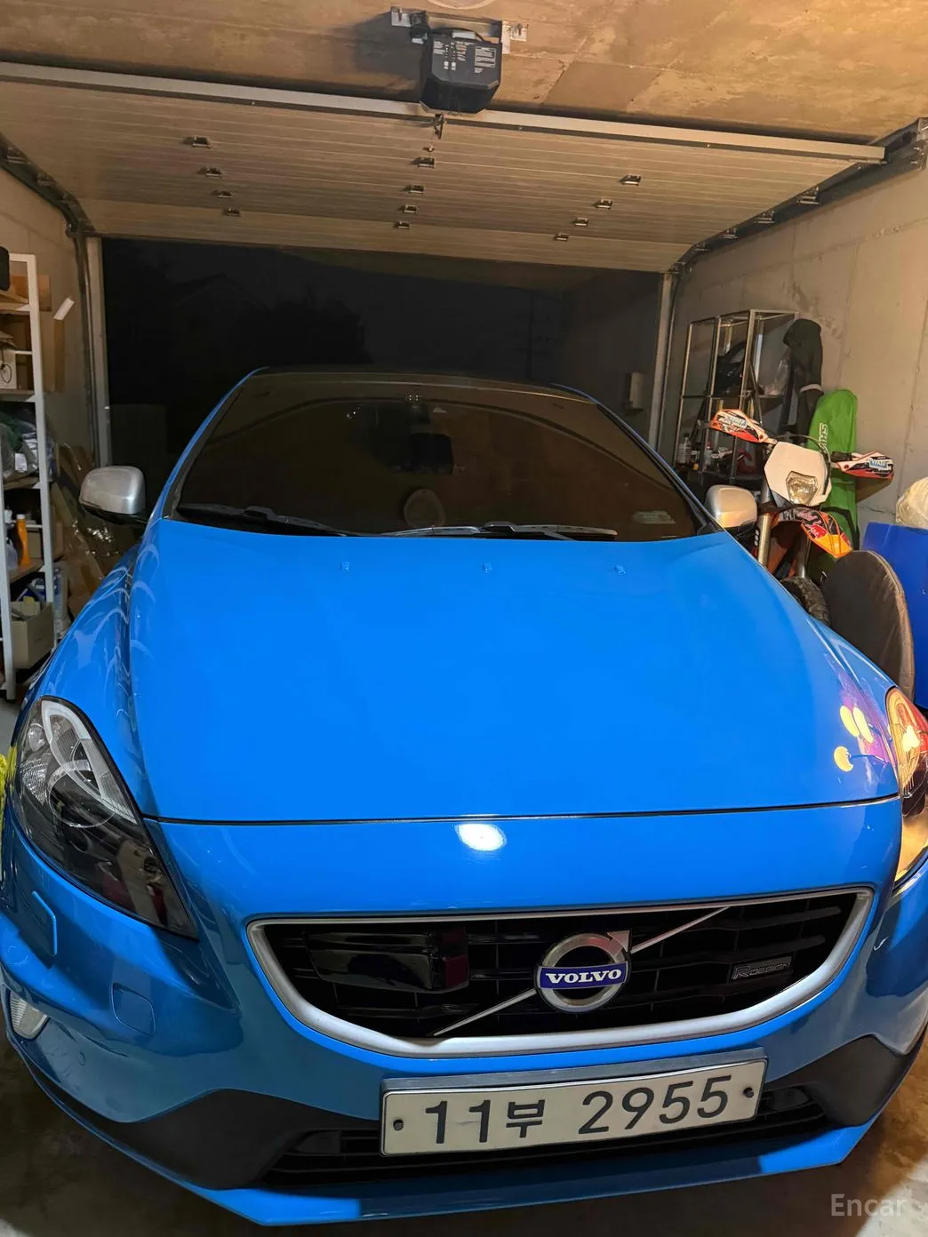 Volvo V40 превью 10