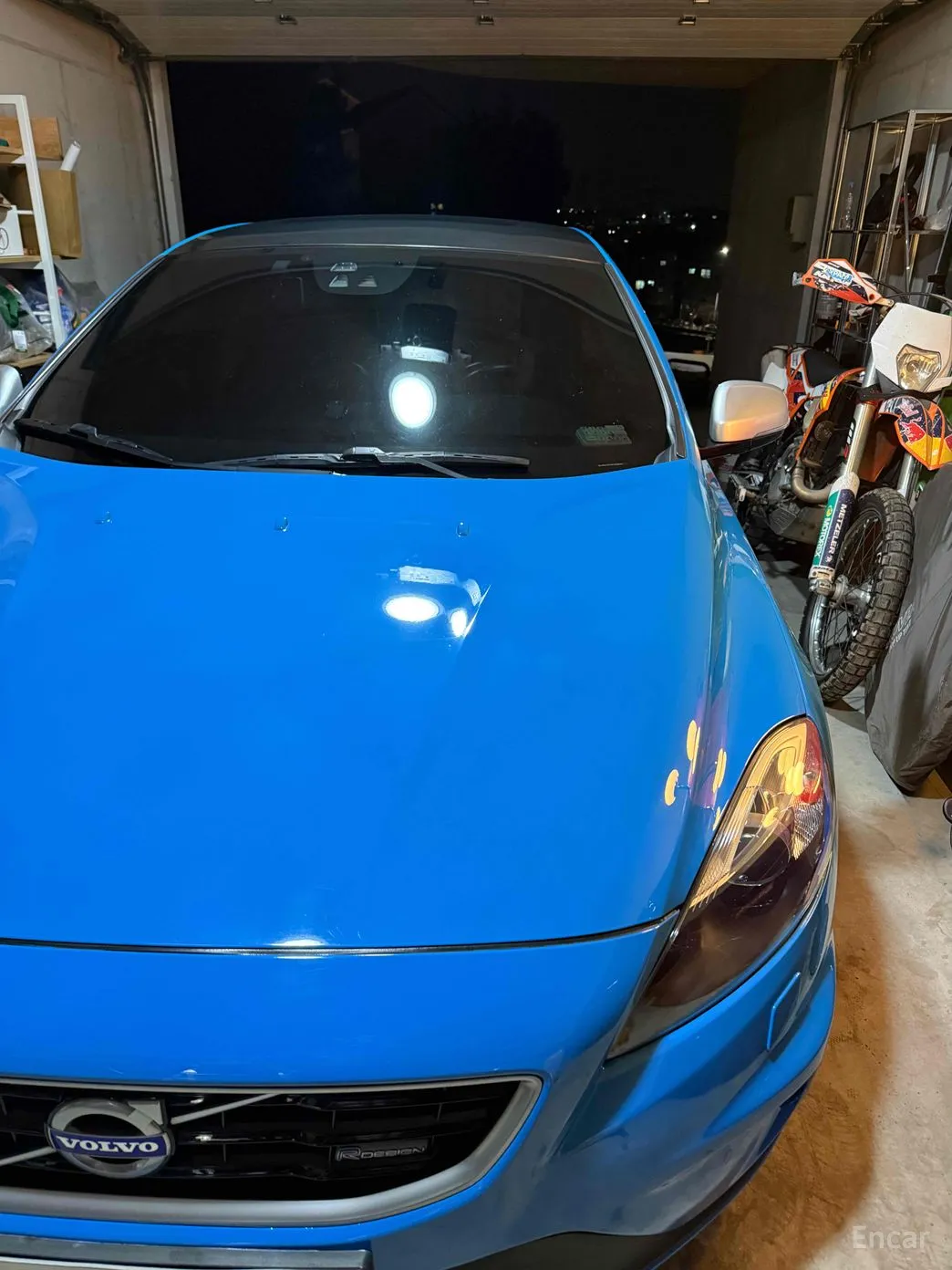 Volvo V40 превью 11