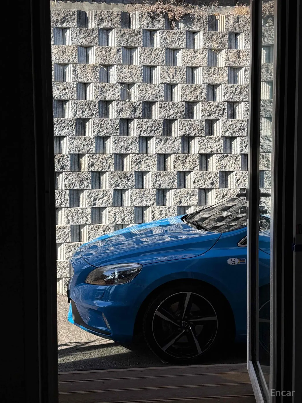 Volvo V40 превью 15