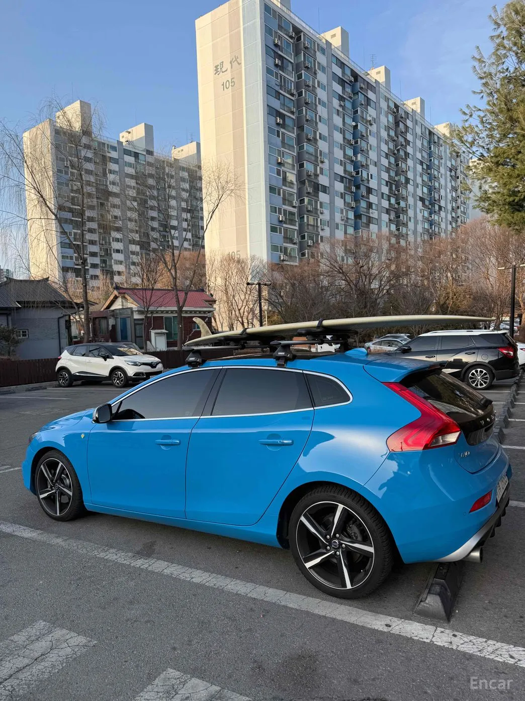 Volvo V40 превью 4