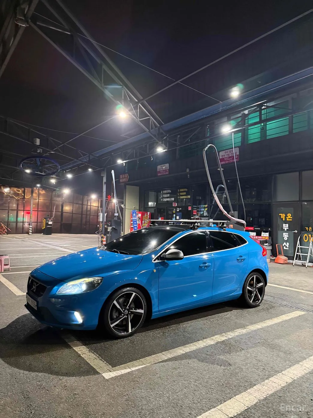 Volvo V40 превью 5