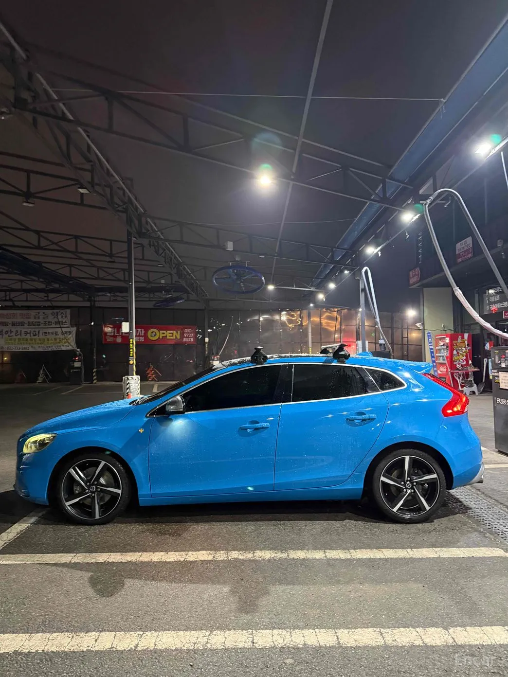 Volvo V40 превью 8