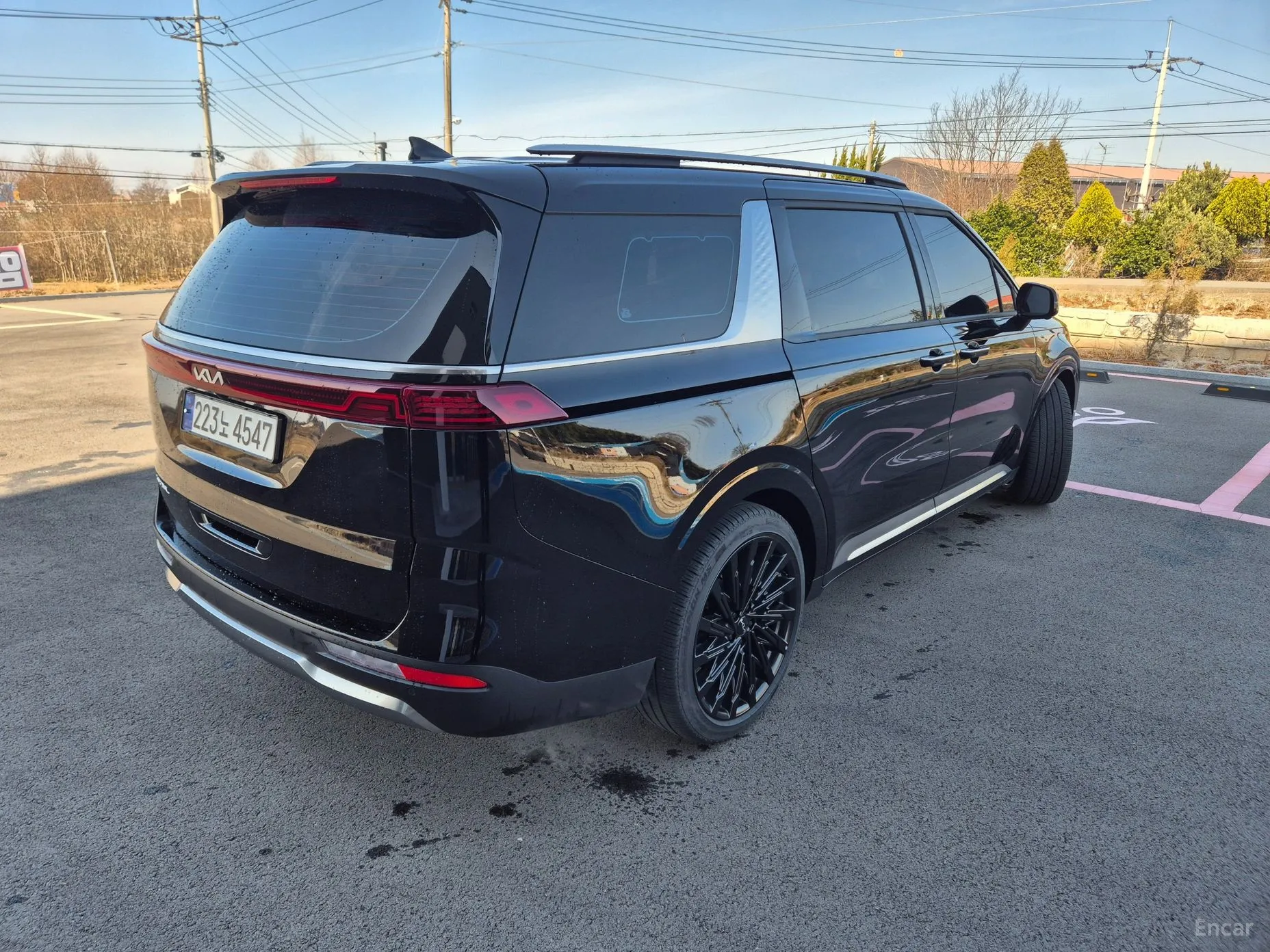 Kia Carnival Gen 4 превью 4