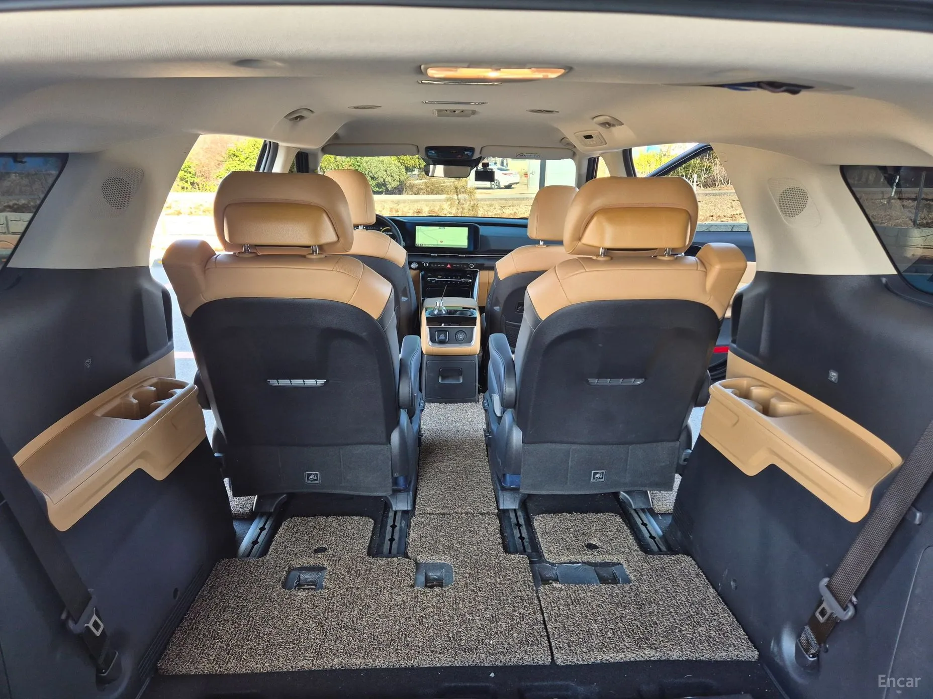 Kia Carnival Gen 4 превью 7