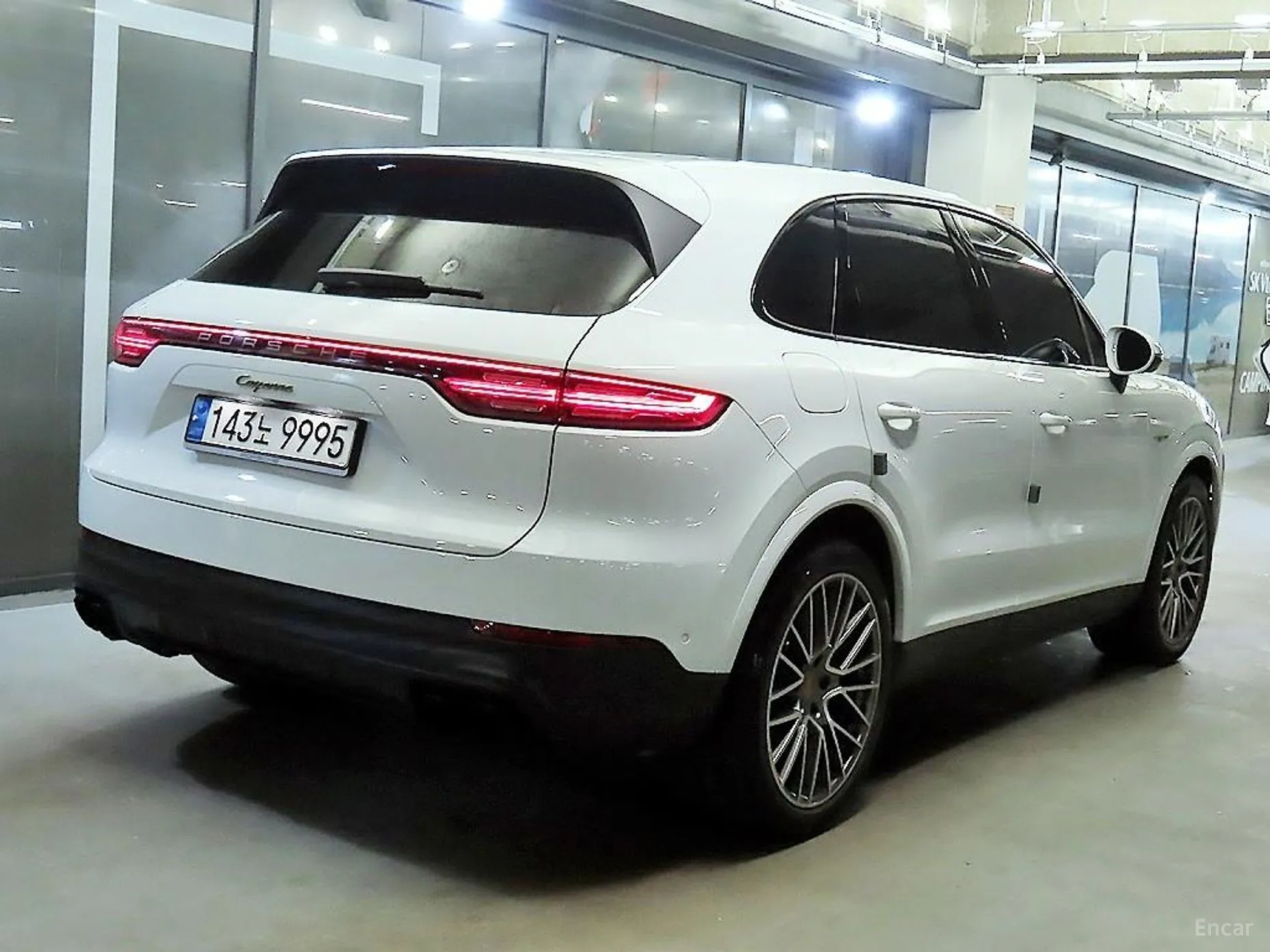 Porsche Cayenne (PO536) превью 2