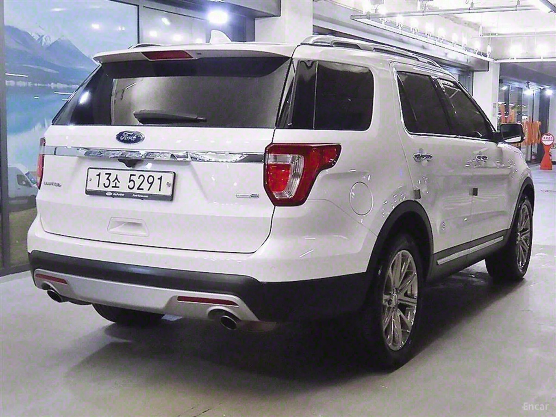 Ford Explorer превью 2