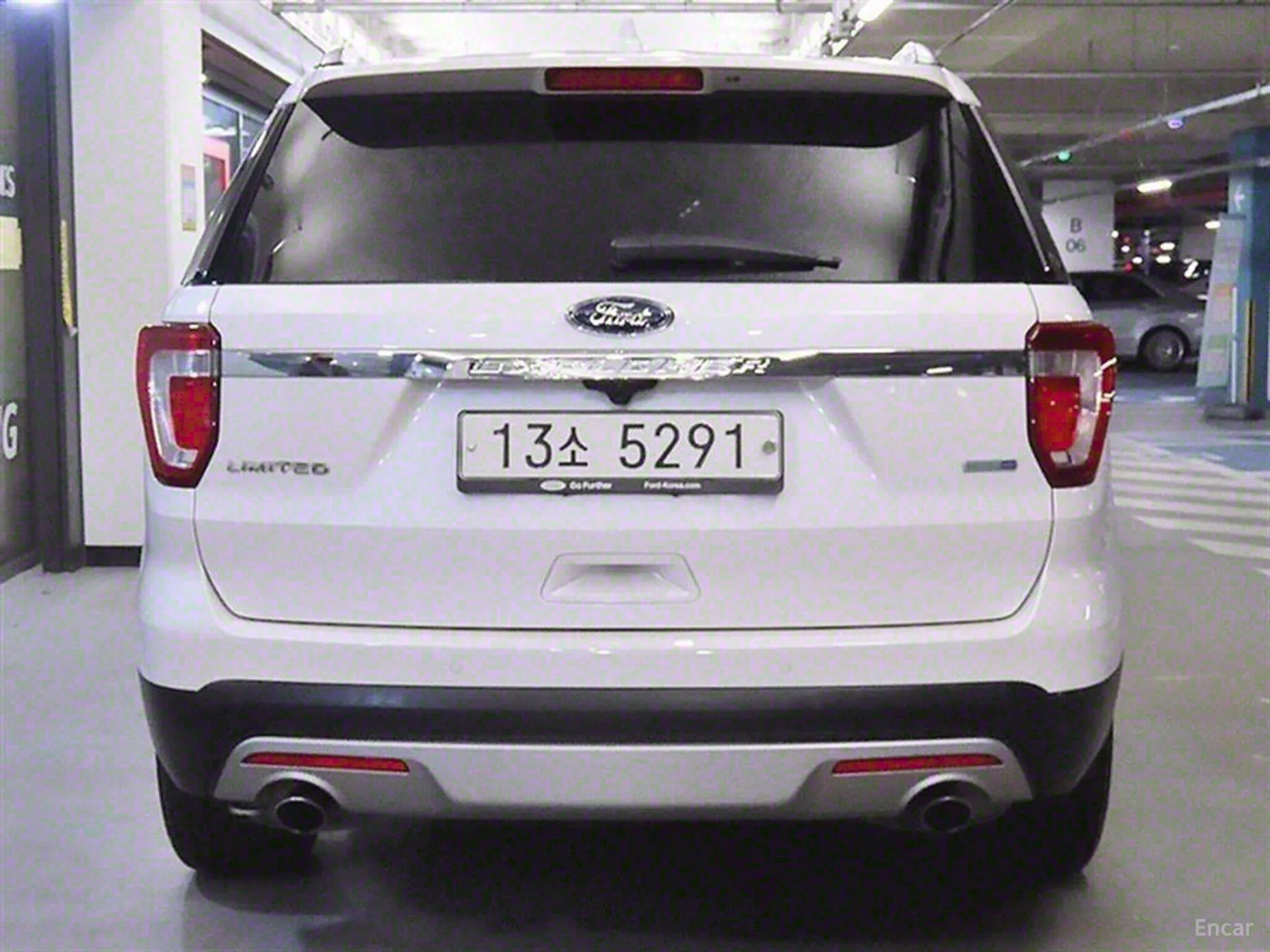 Ford Explorer превью 4