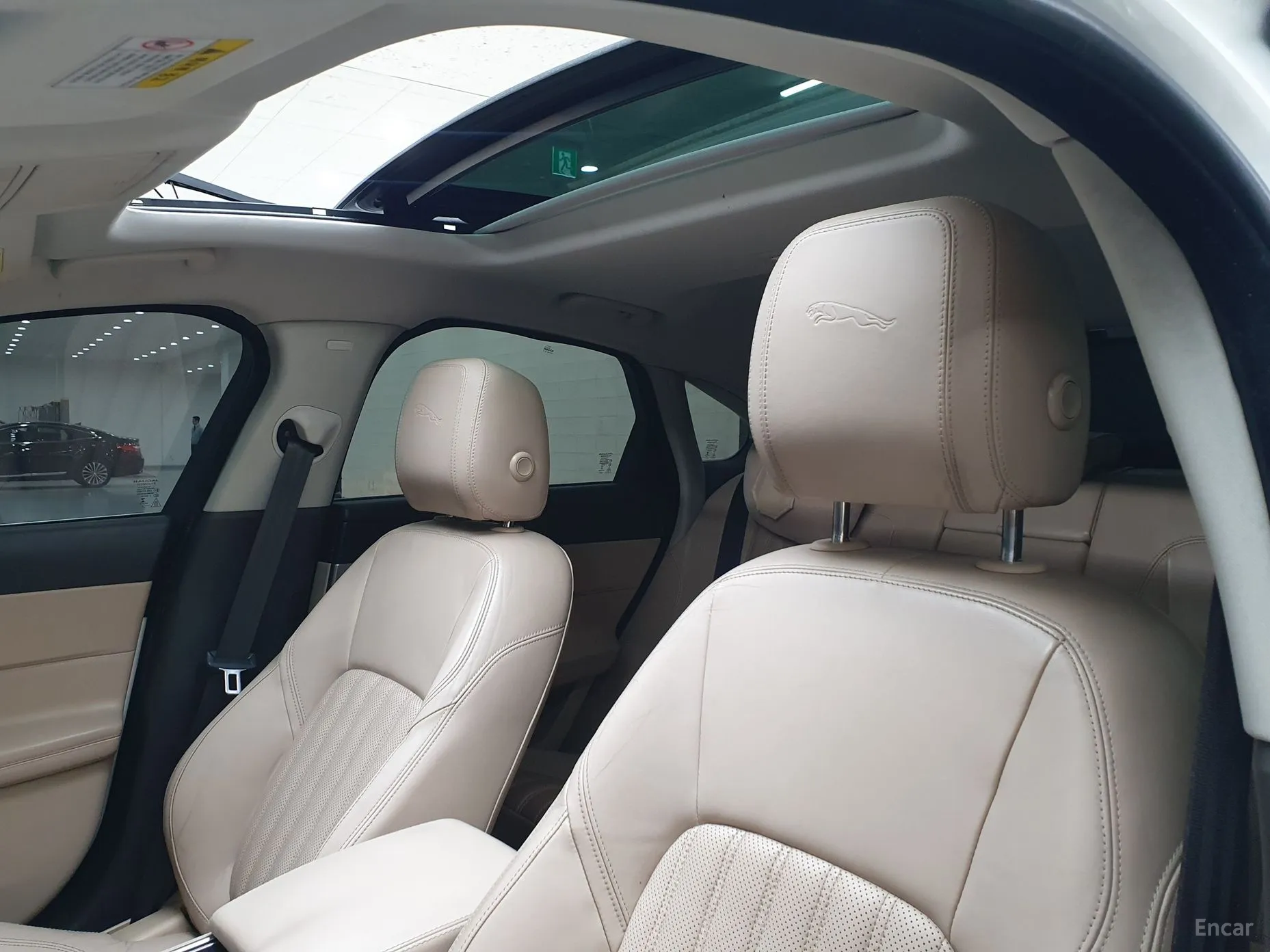 Jaguar XF (x260) превью 10