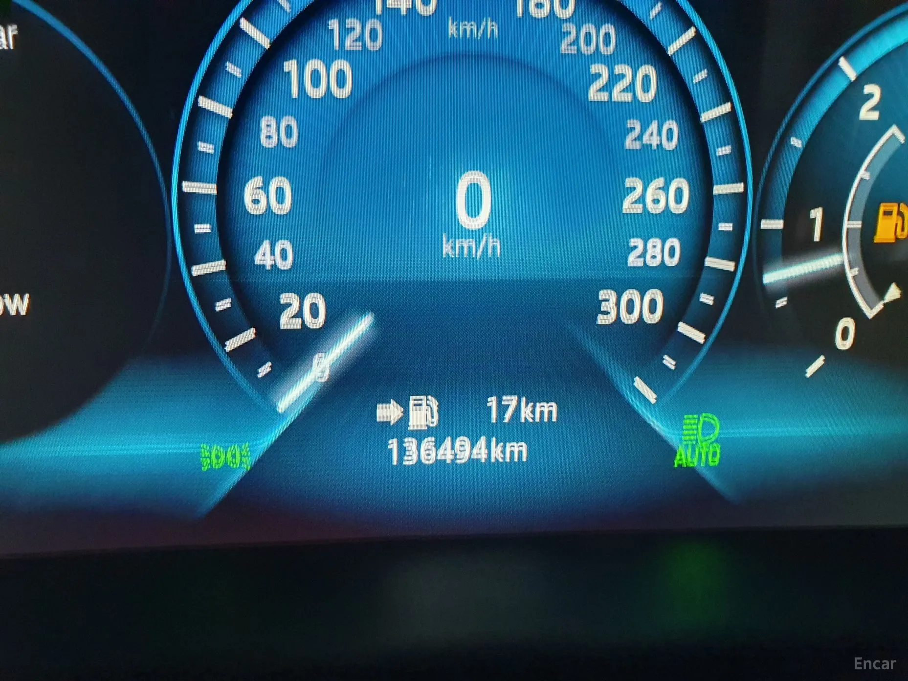 Jaguar XF (x260) превью 8