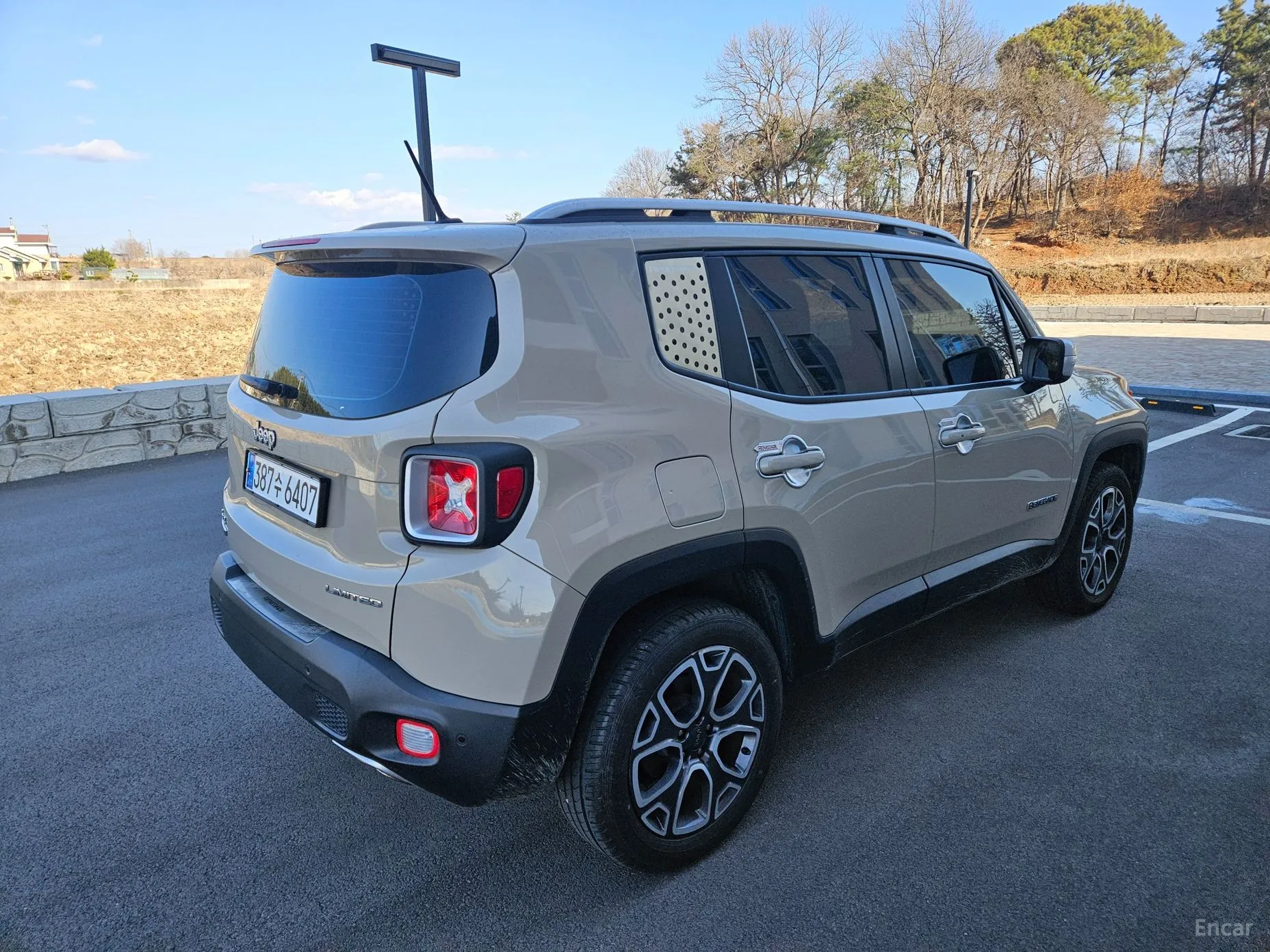 Jeep Renegade превью 7