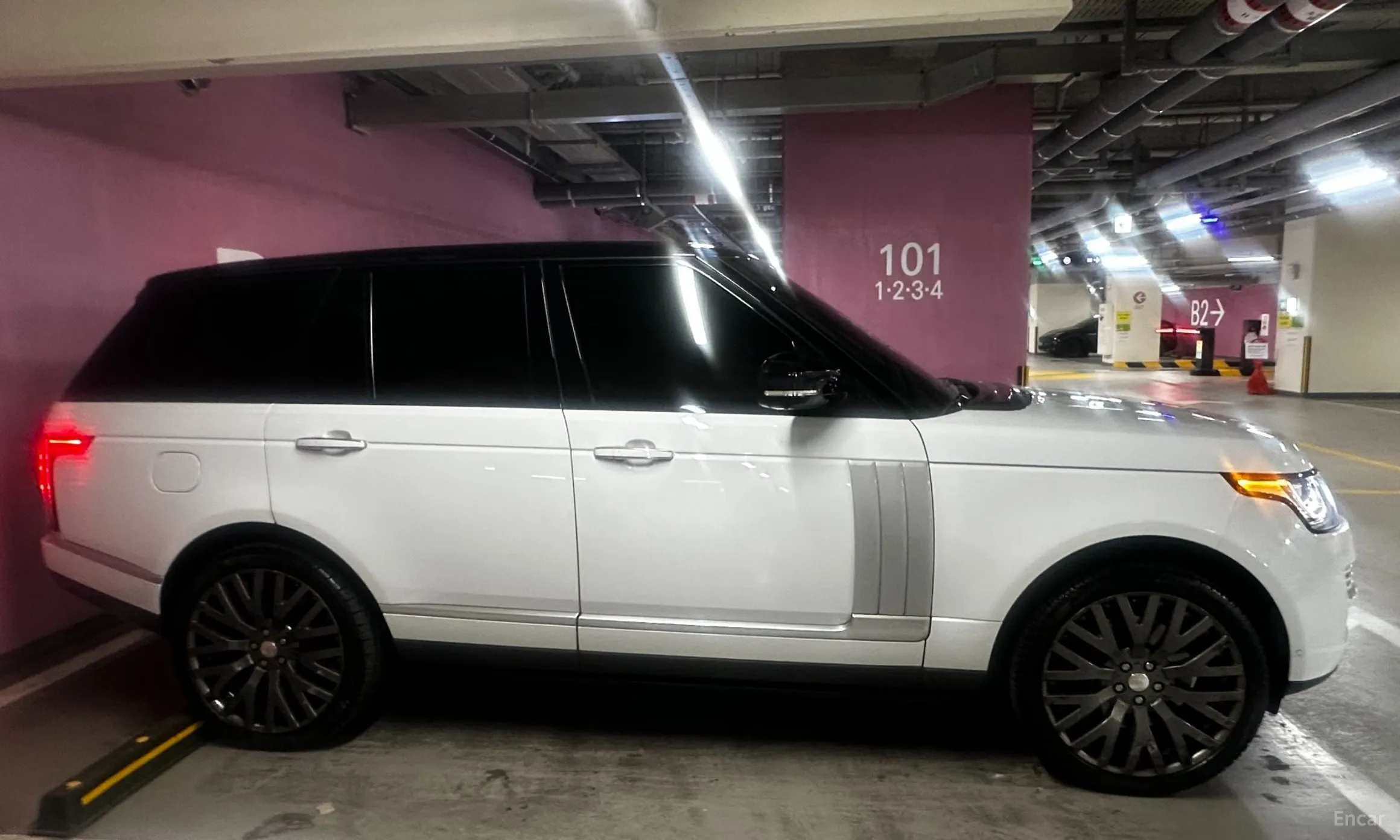 Land Rover Range Rover 4th Generation превью 10