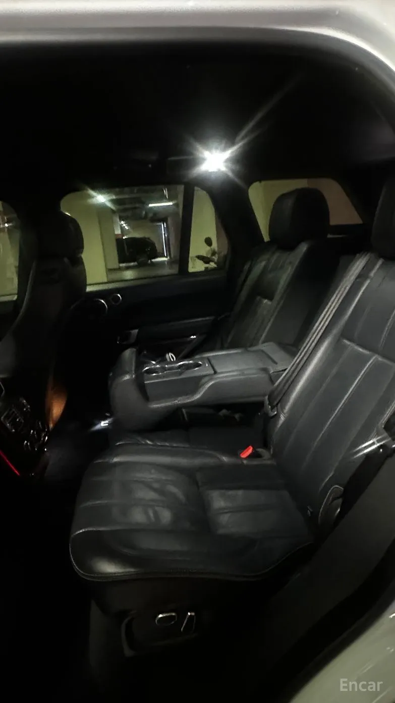 Land Rover Range Rover 4th Generation