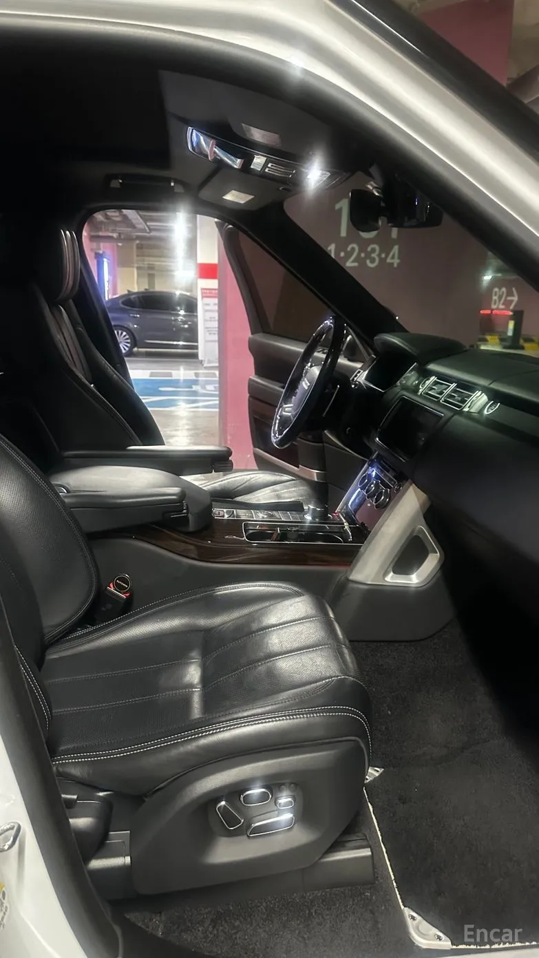 Land Rover Range Rover 4th Generation превью 16