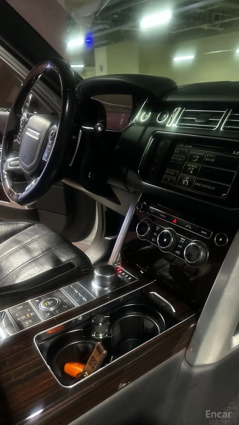 Land Rover Range Rover 4th Generation превью 18