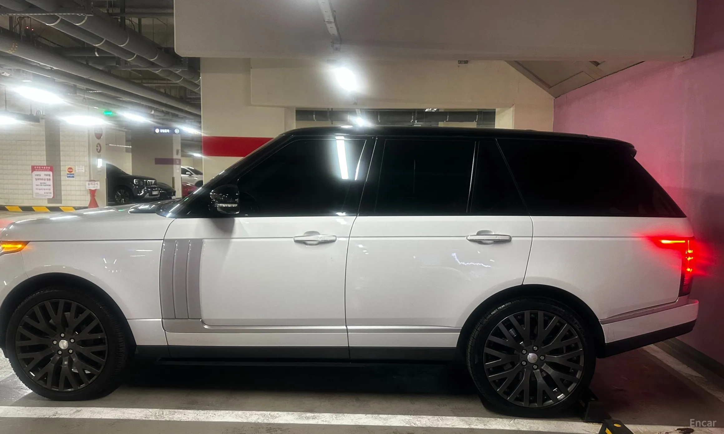 Land Rover Range Rover 4th Generation превью 19