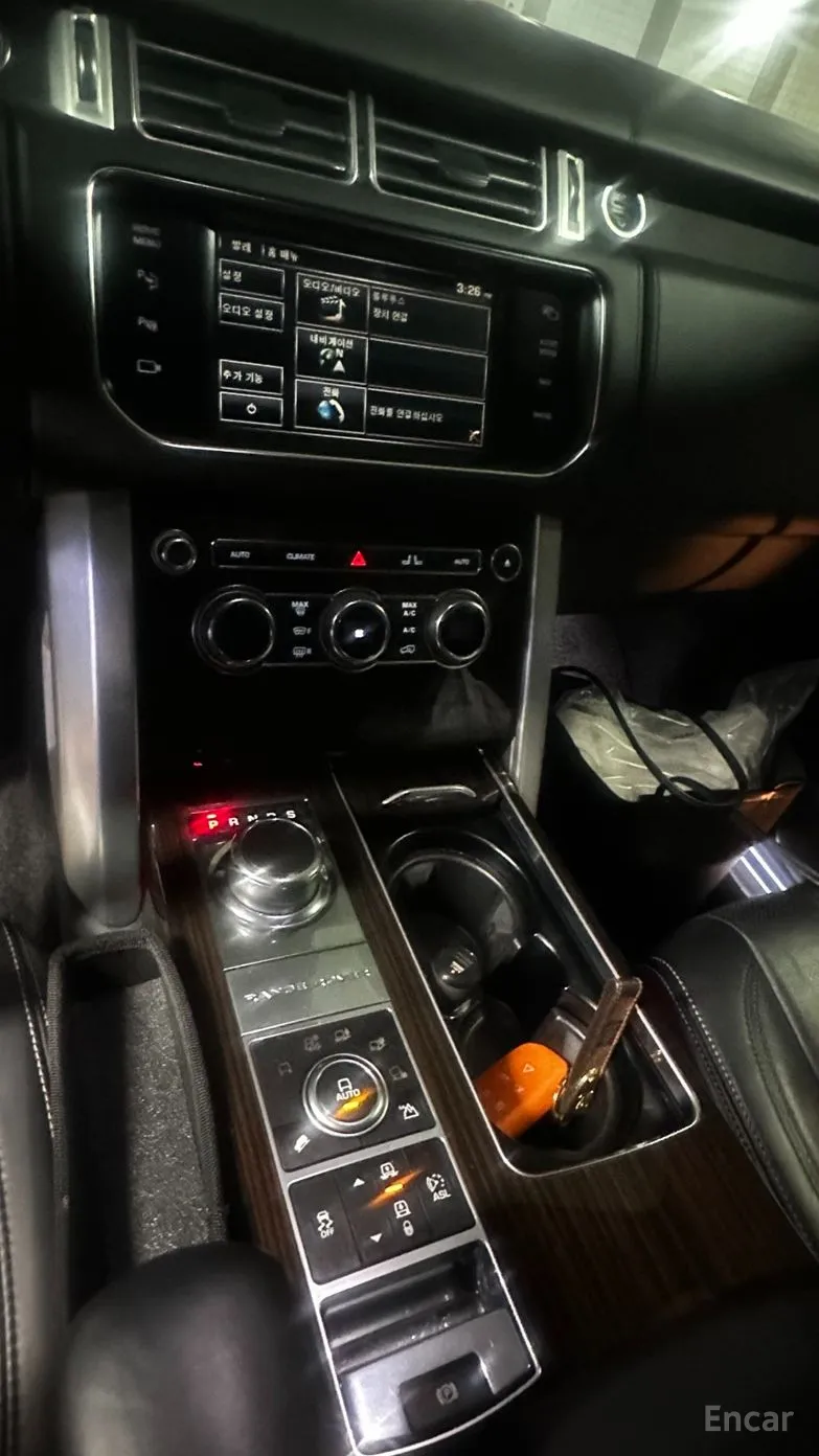 Land Rover Range Rover 4th Generation превью 7