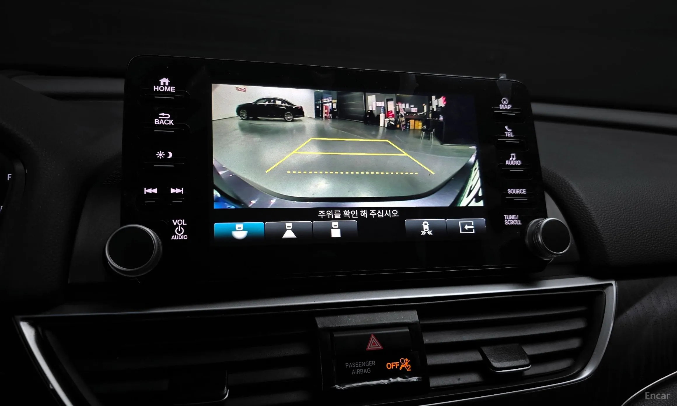 Honda Accord 10th Generation превью 15