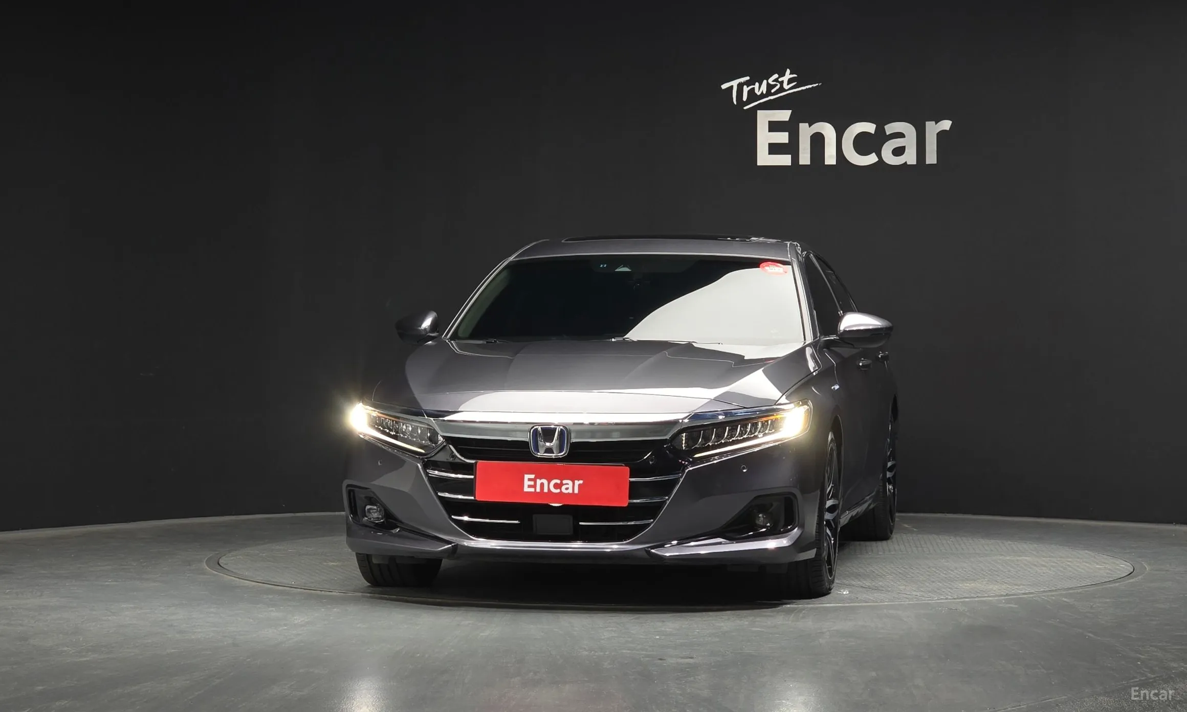 Honda Accord 10th Generation превью 3