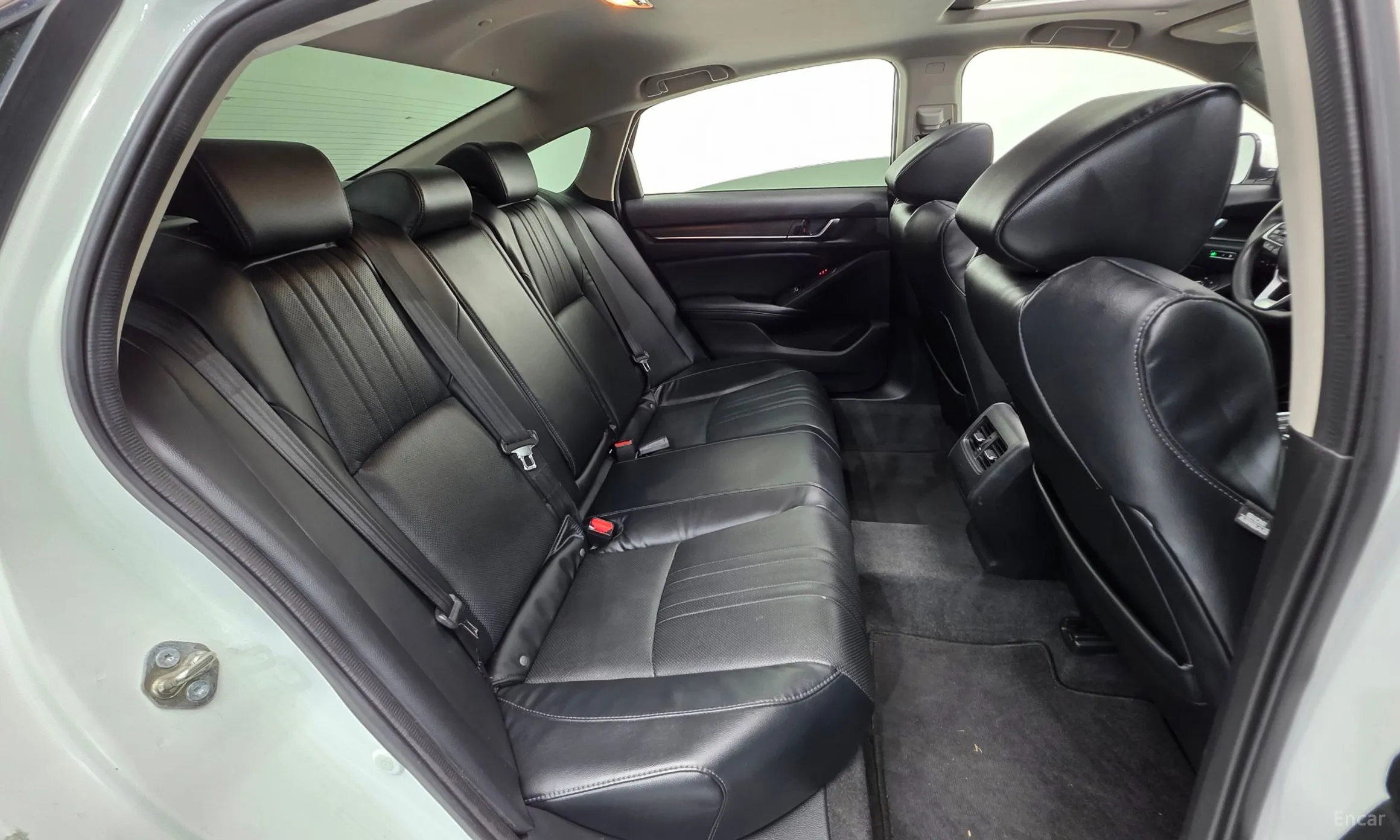 Honda Accord 10th Generation превью 20