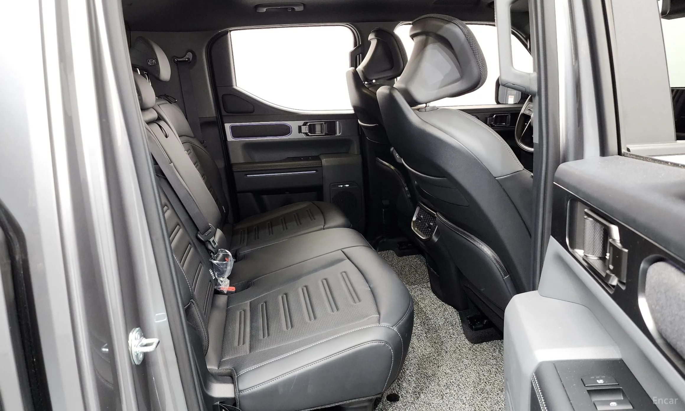 Kia Tasman превью 12