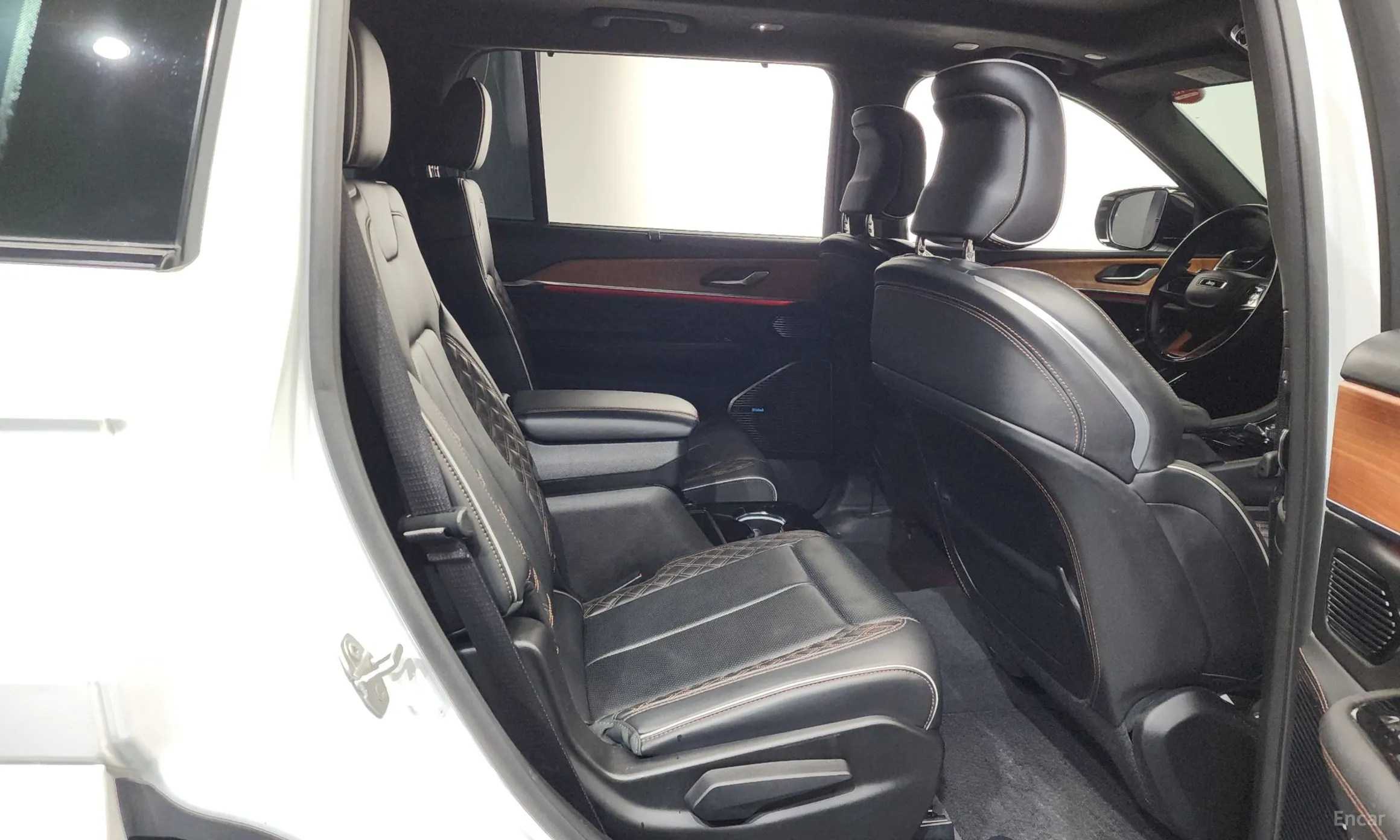 Jeep Grand Cherokee (WL) превью 12