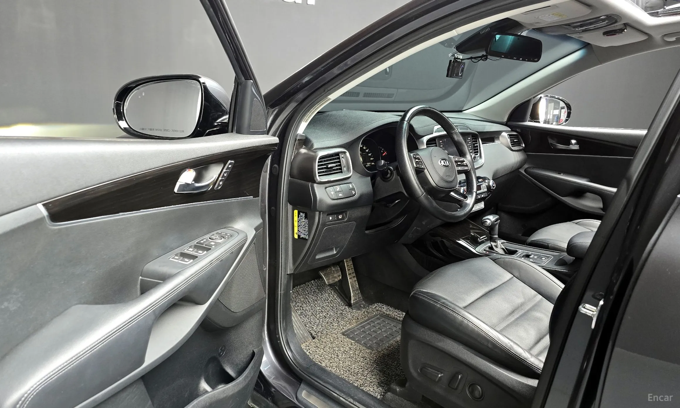 Kia Sorento превью 11