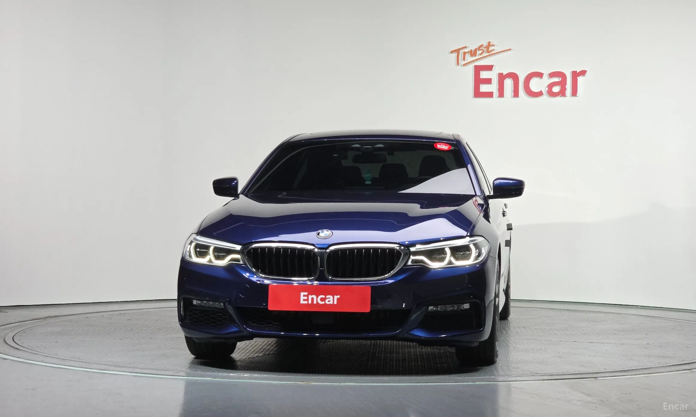 BMW 5 Series (G30) превью 3