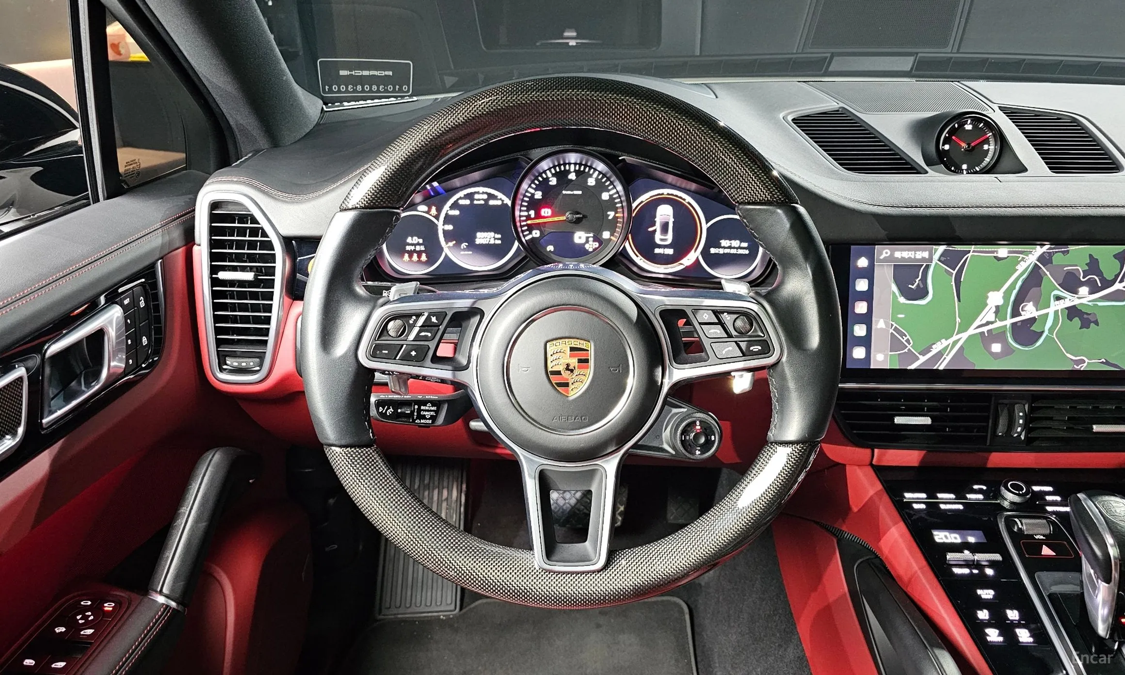 Porsche Cayenne (PO536) превью 13