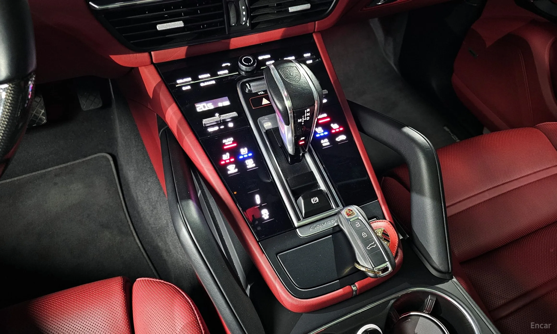 Porsche Cayenne (PO536) превью 9
